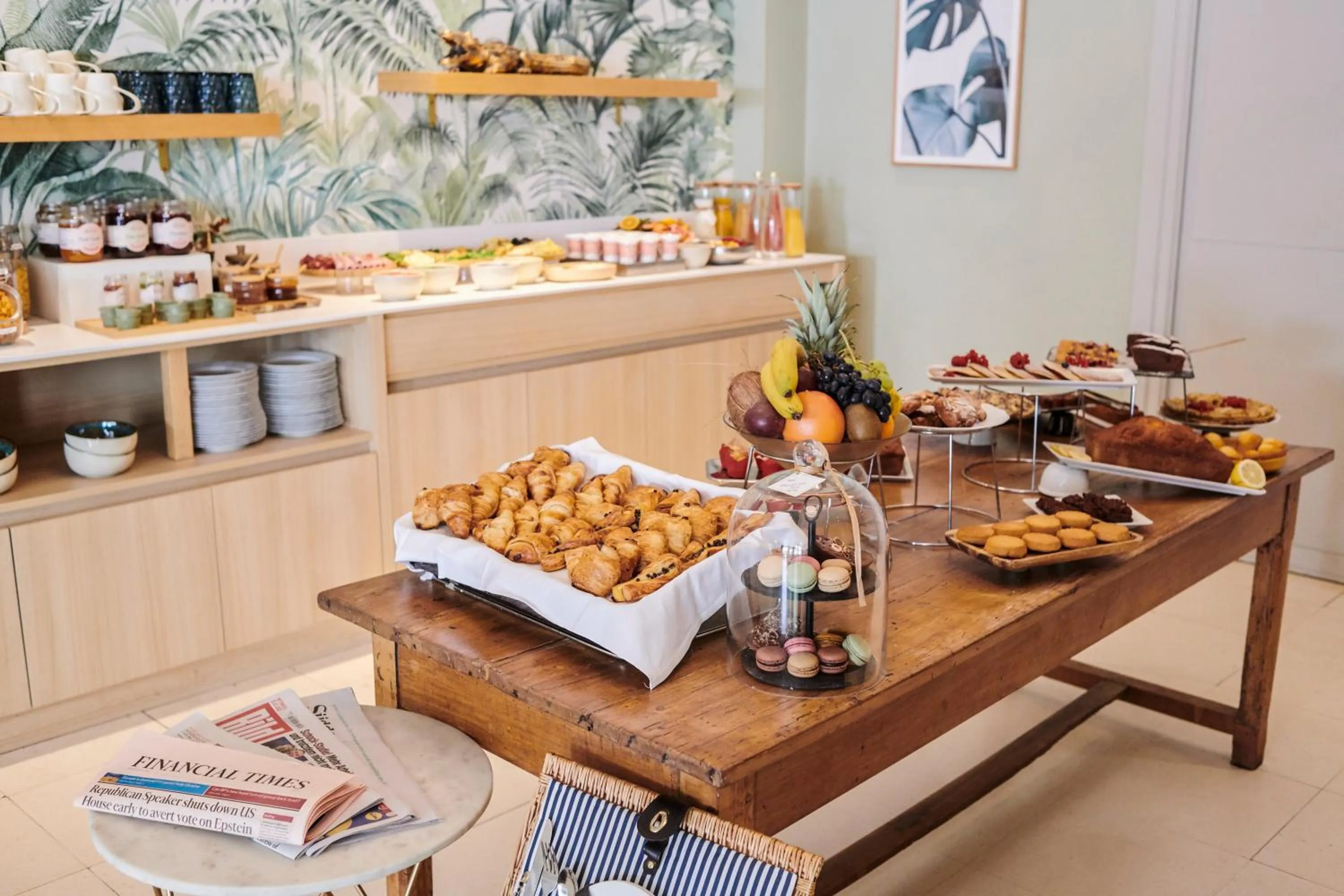 Breakfast in Maison des Ambassadeurs