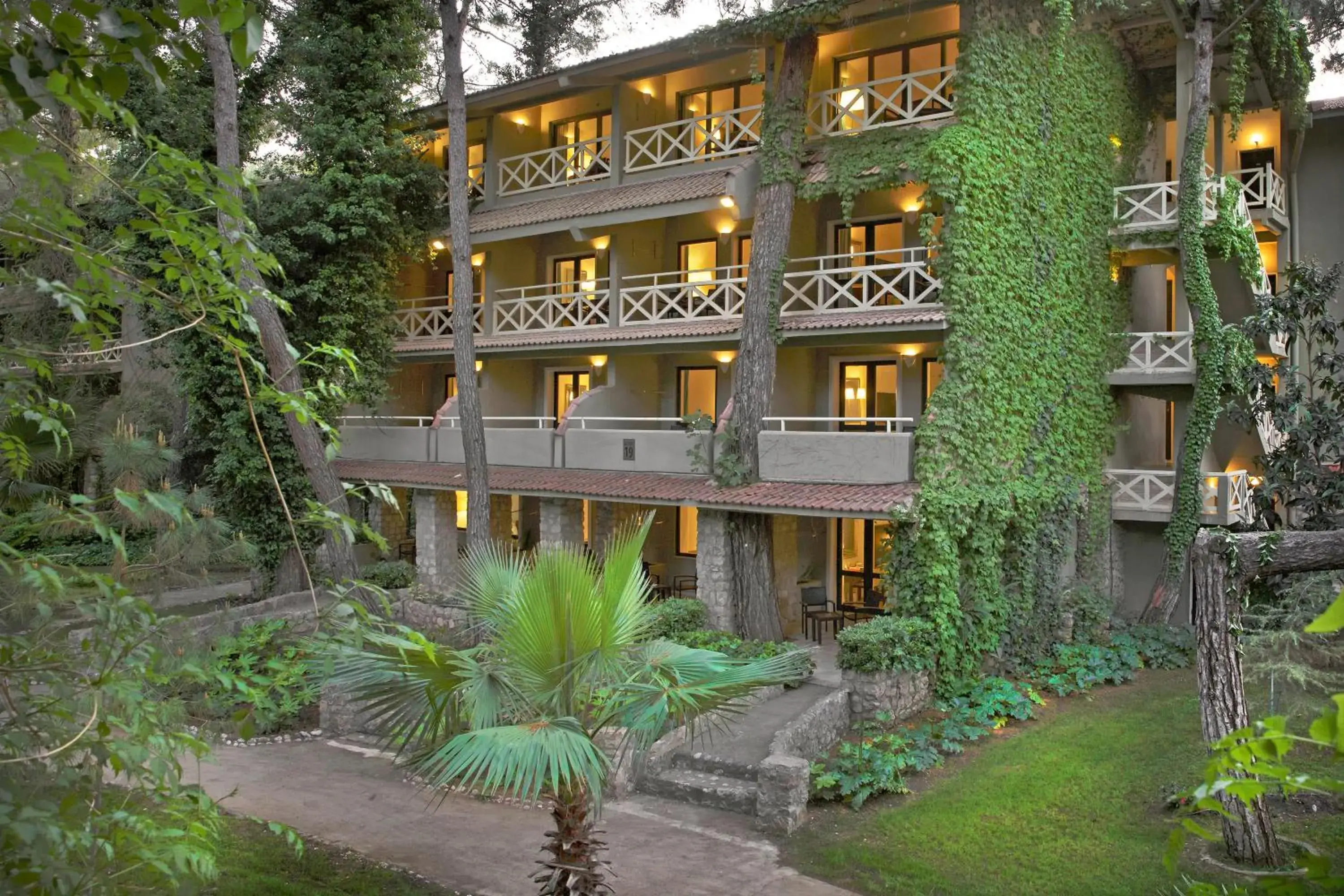 Superior Deluxe Triple Room in Martı Myra - Ultra All Inclusive Superior Deluxe Triple Room in Martı Myra - Ultra All Inclusive