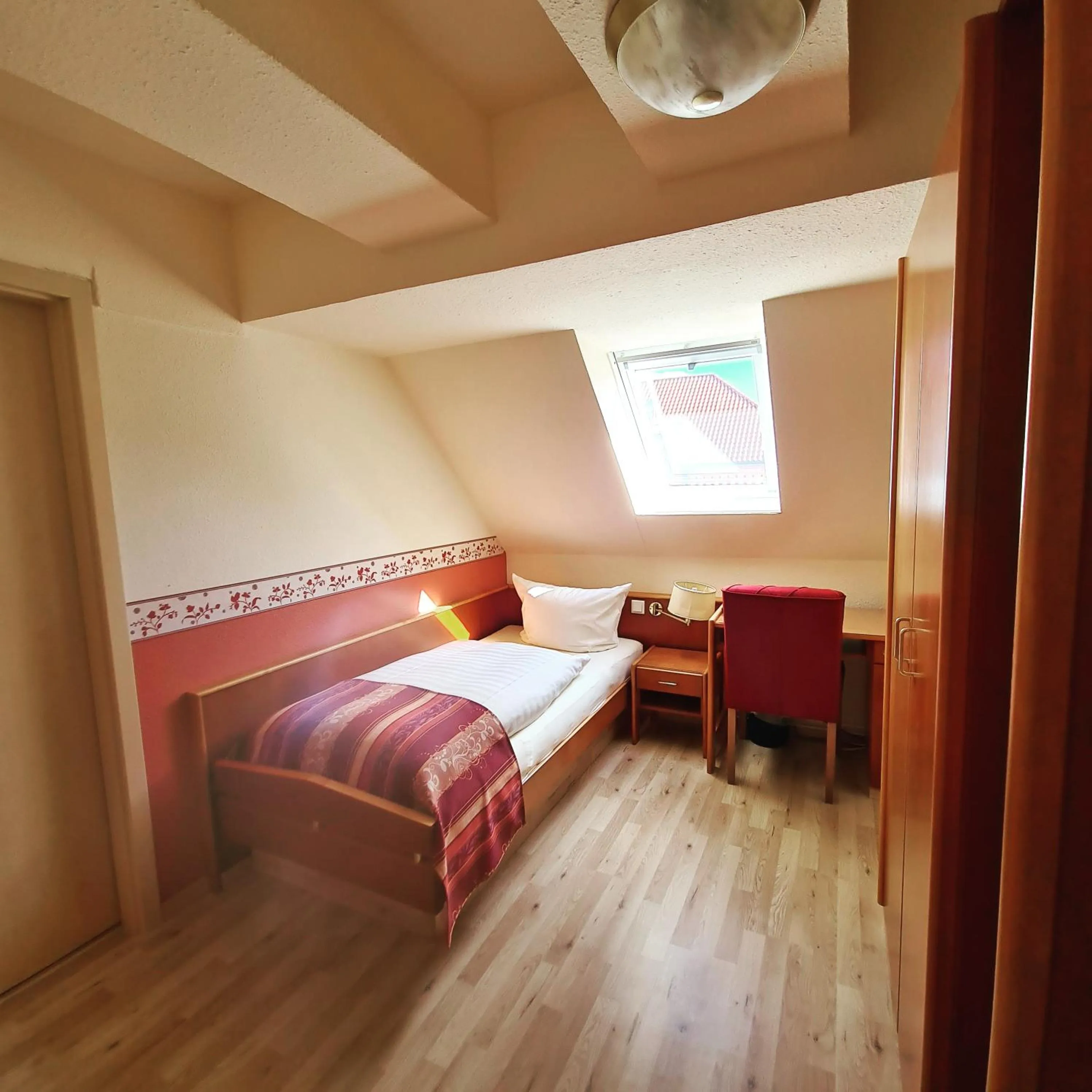 Bed in Nordischer Hof