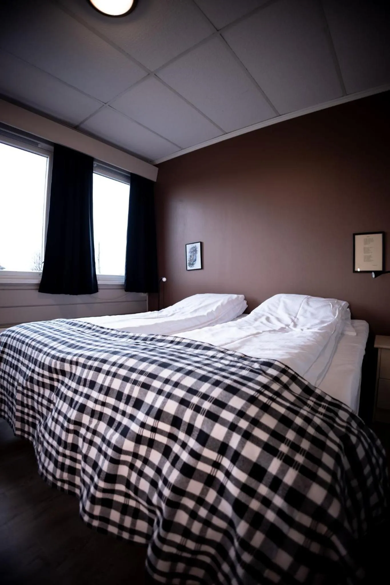 Bed in Askvoll Fjordhotell