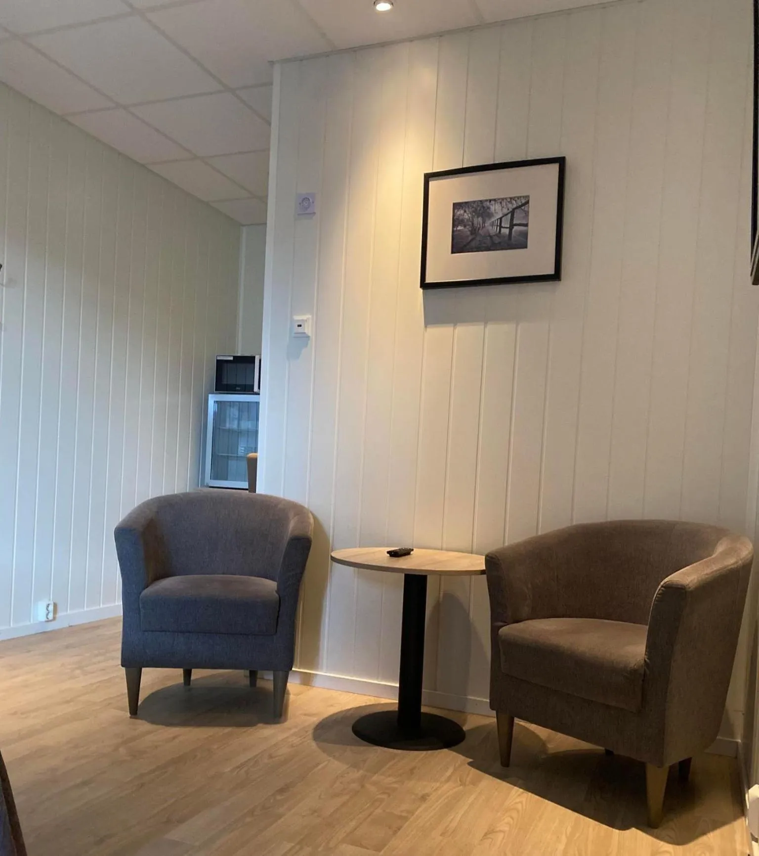 Seating area in Askvoll Fjordhotell