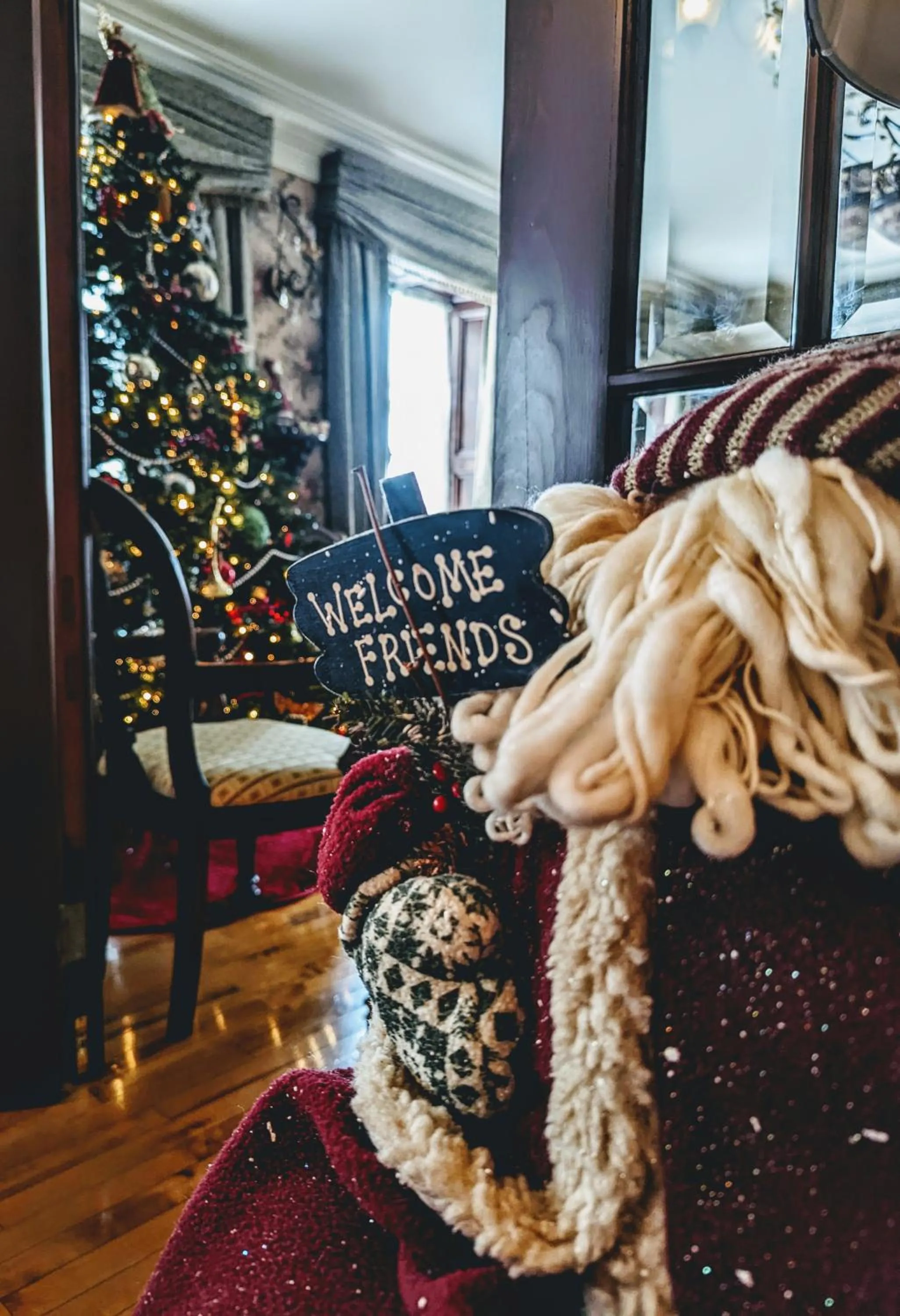 Decorative detail in Auberge J.A Moisan