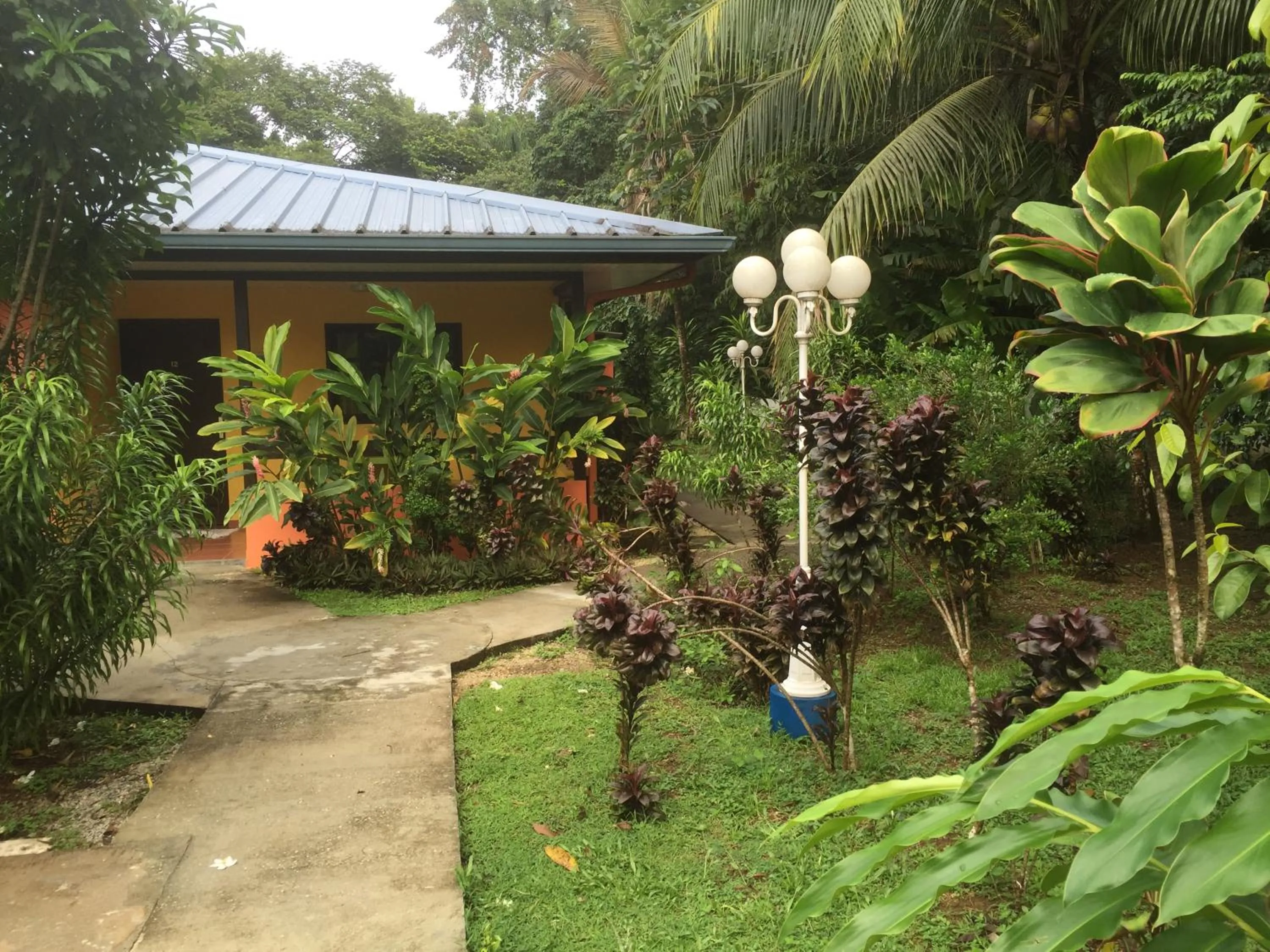 Garden in Hotel L'ebene Verte