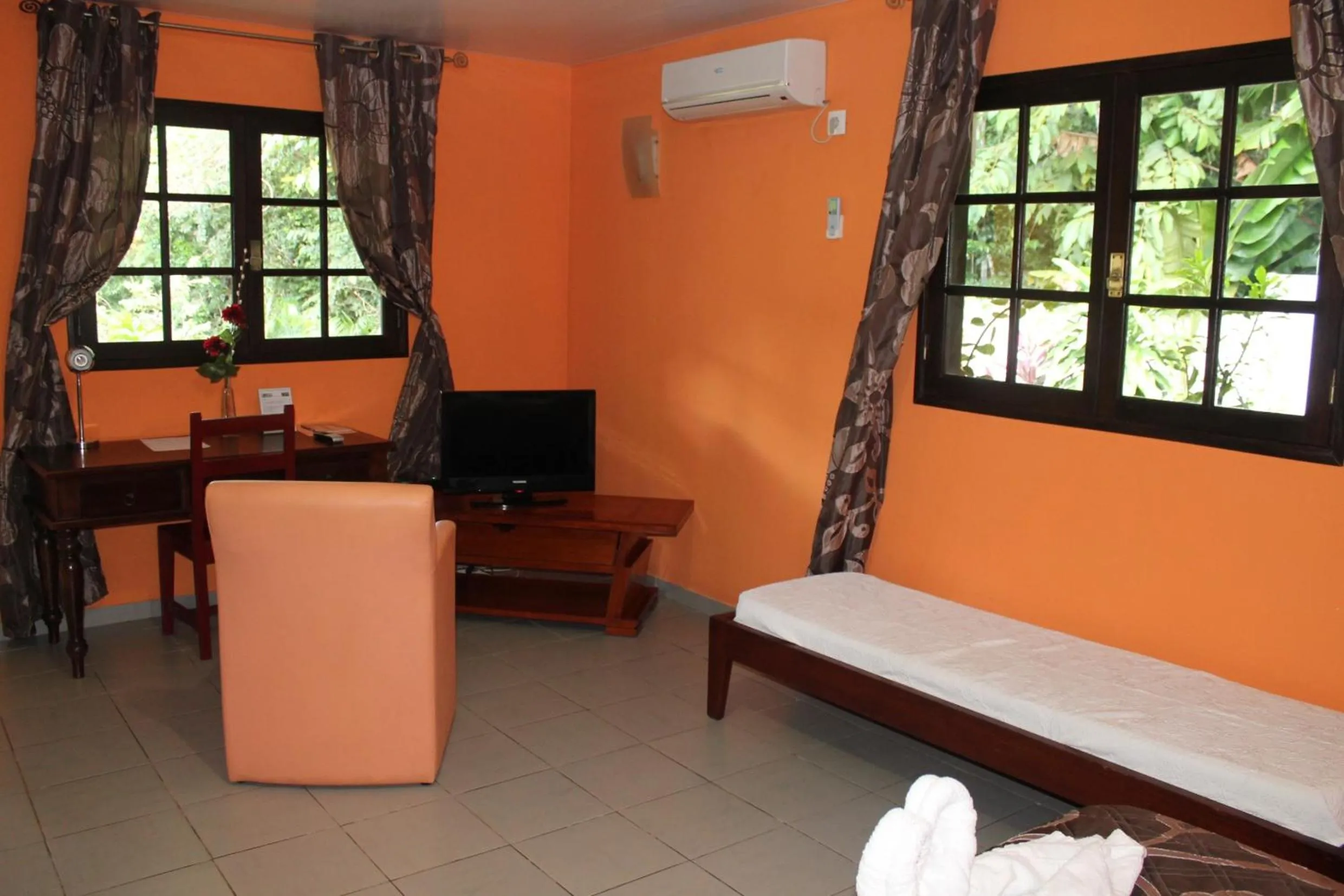 Day, Bed in Hotel L'ebene Verte