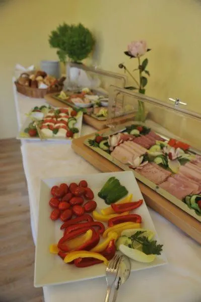 Food in Hotel Gut Moschenhof