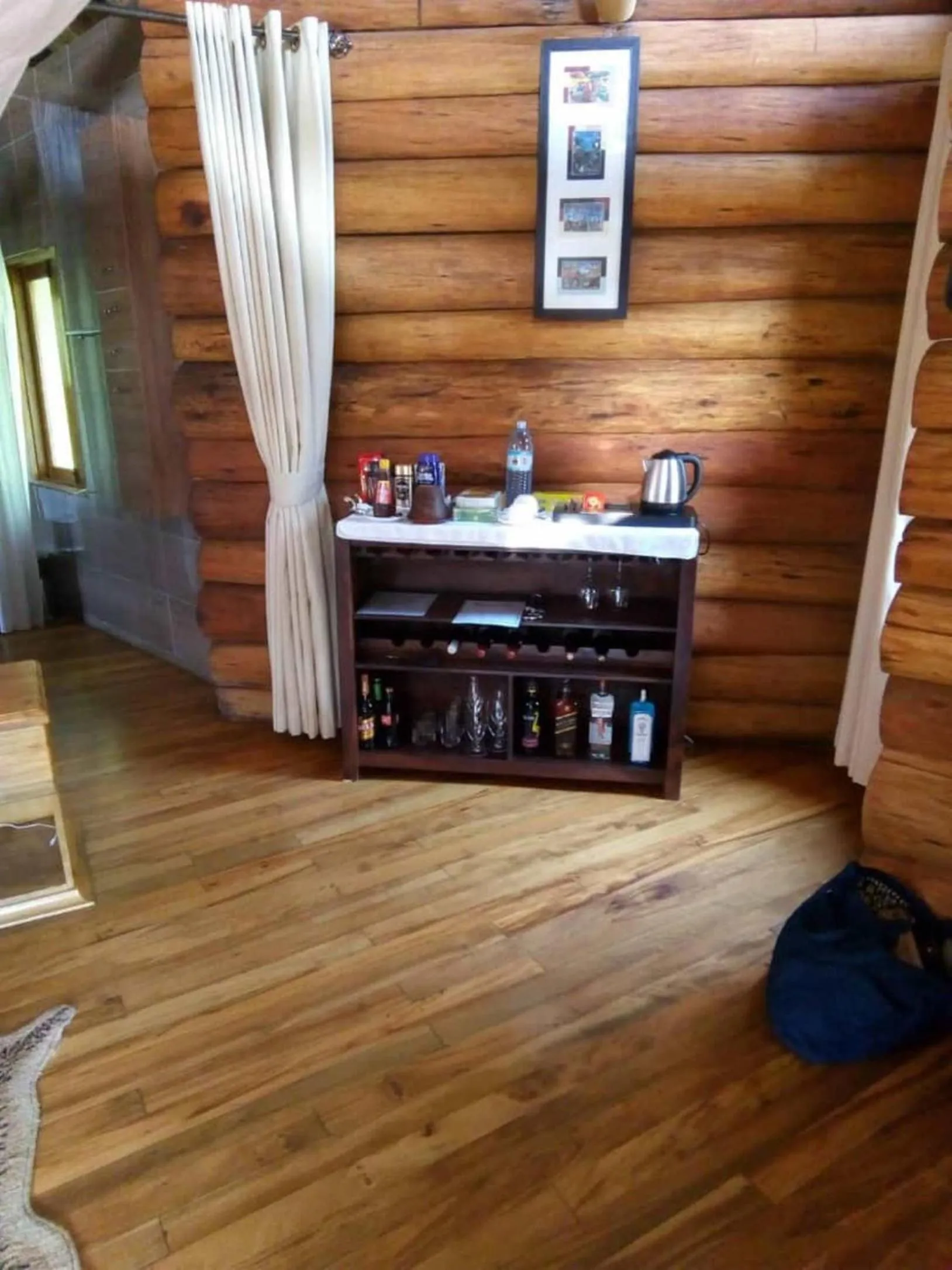 Kitchen or kitchenette in Trackers Safari Lodge Bwindi