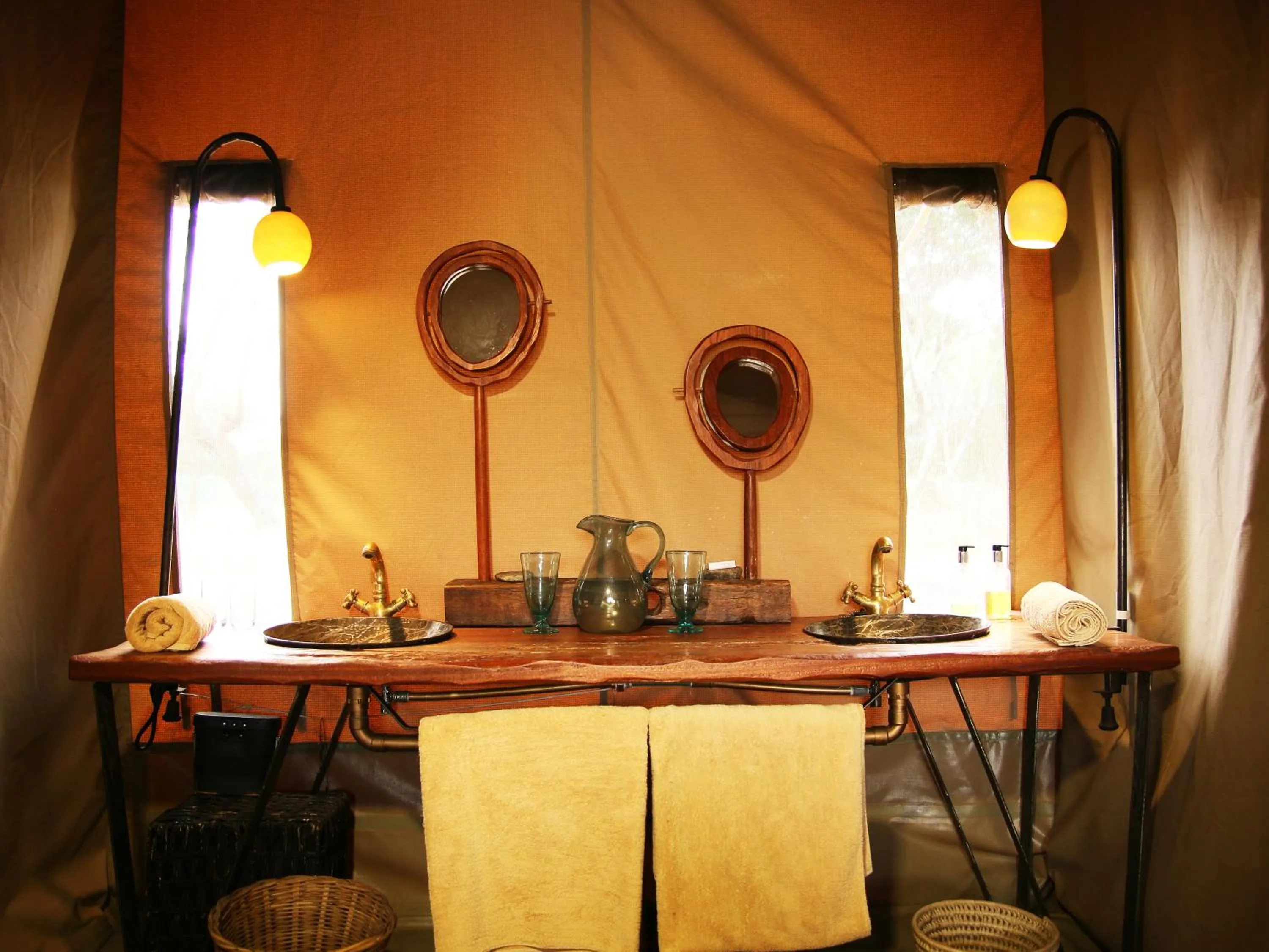 Bathroom in Olengoti Eco Safari Camp