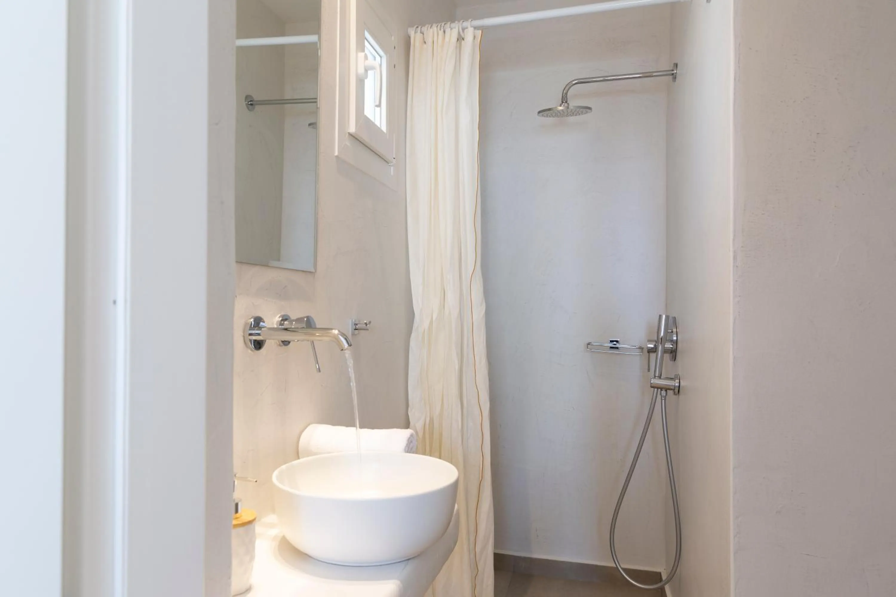 Shower in Asimina Hotel