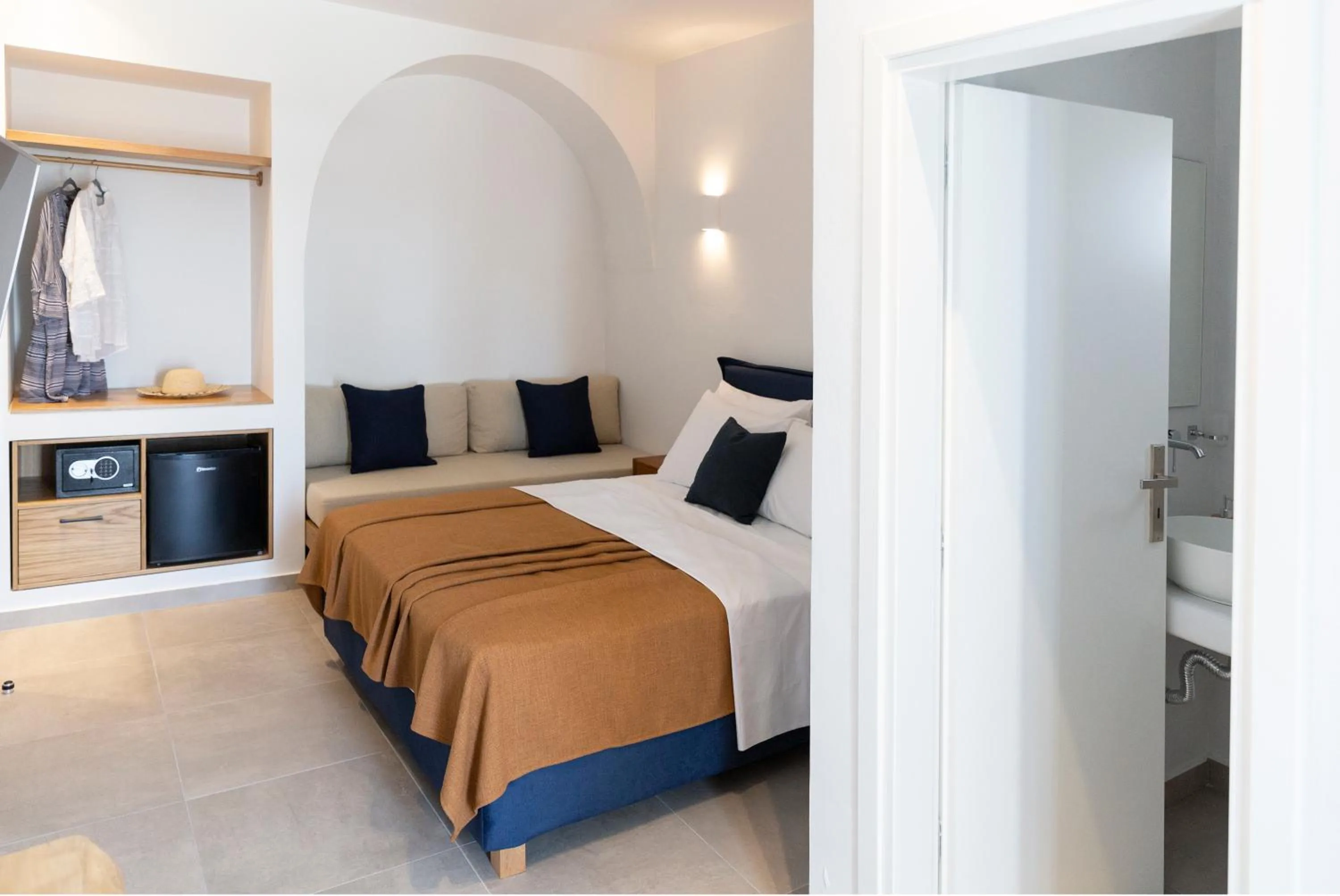 Bed in Asimina Hotel