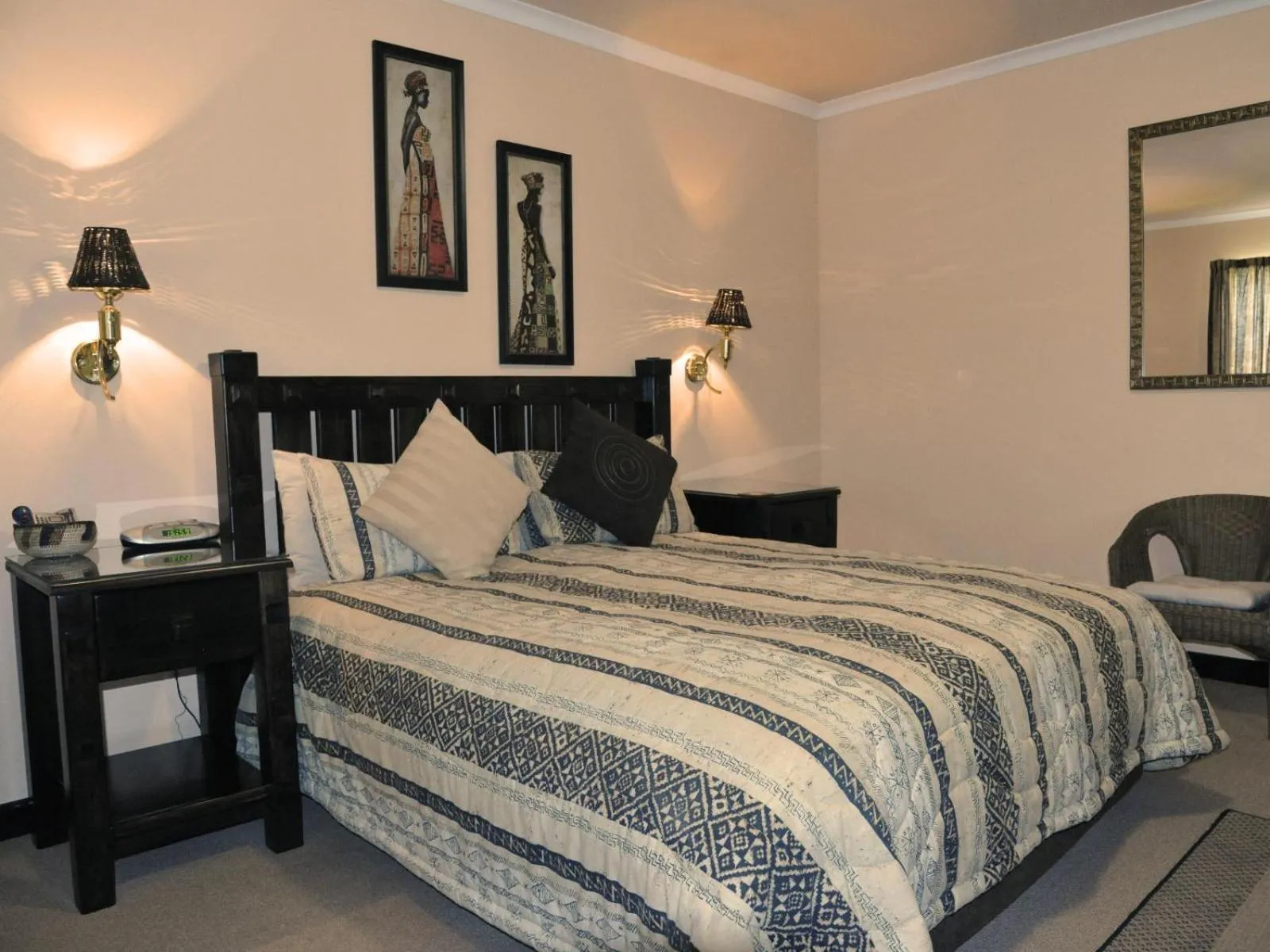 Bed in Ipe Tombe Guest Lodge - Midrand