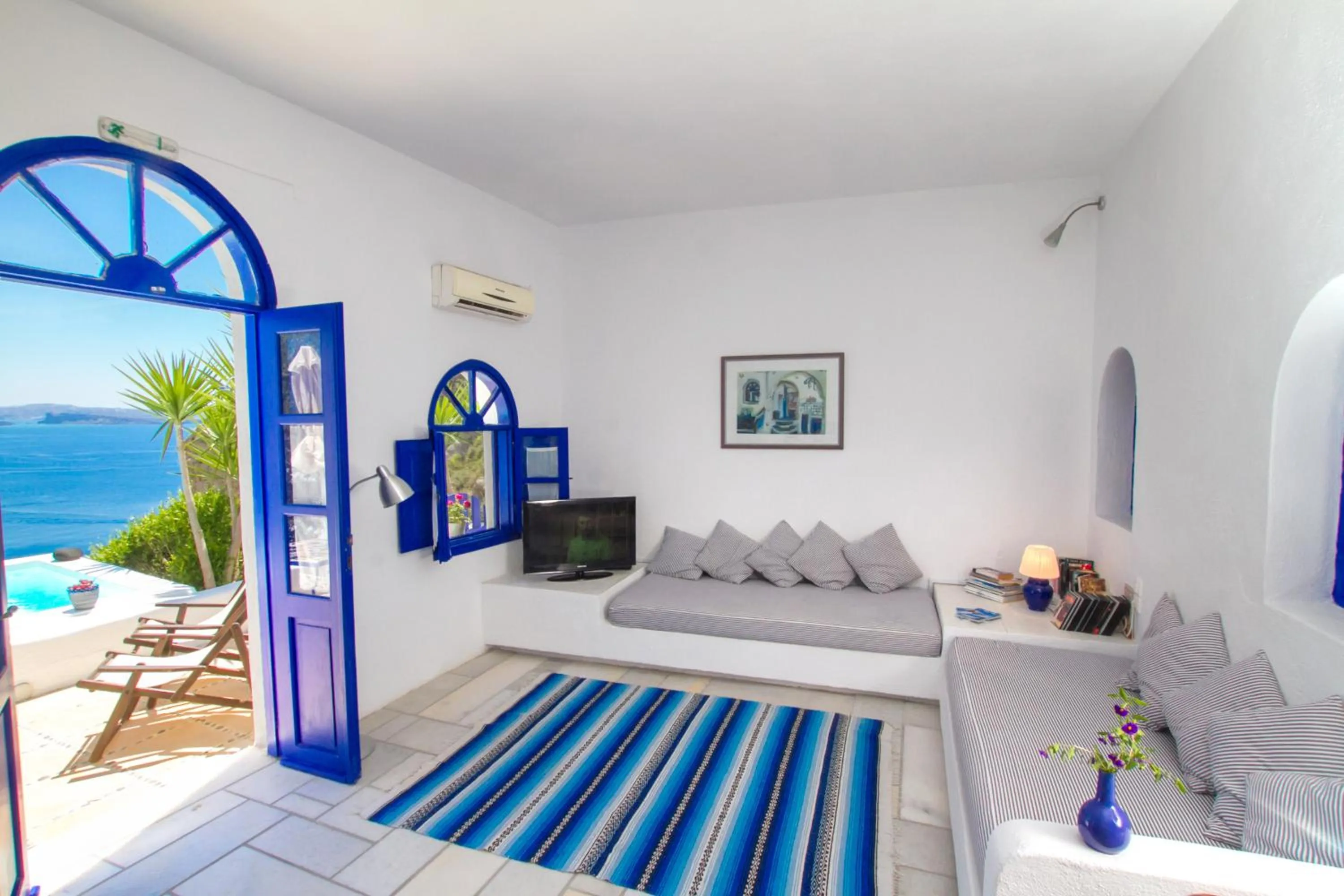 Living room in Ifestio Villas Oia