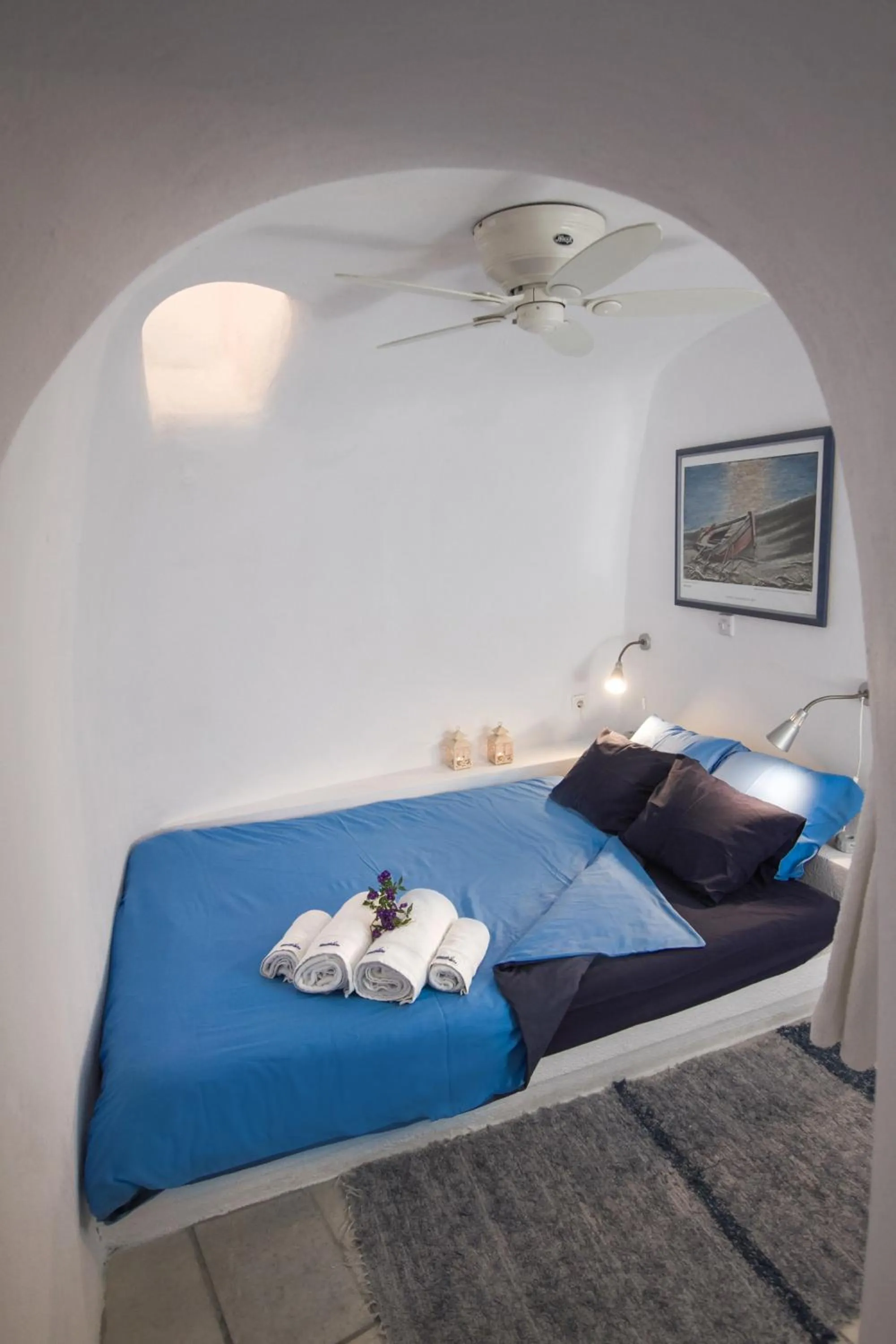 Bedroom, Bed in Ifestio Villas Oia