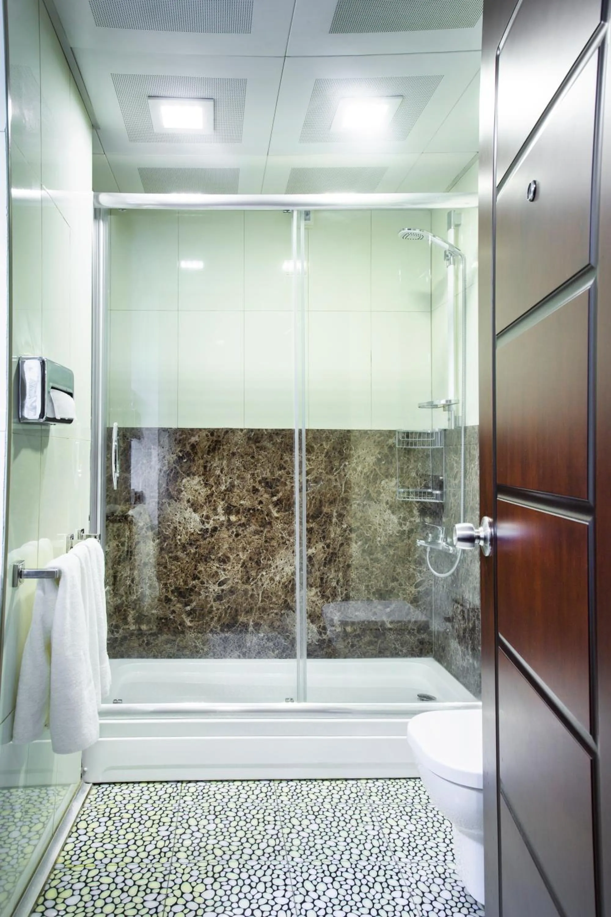 Shower in Boutique Princess Hotel