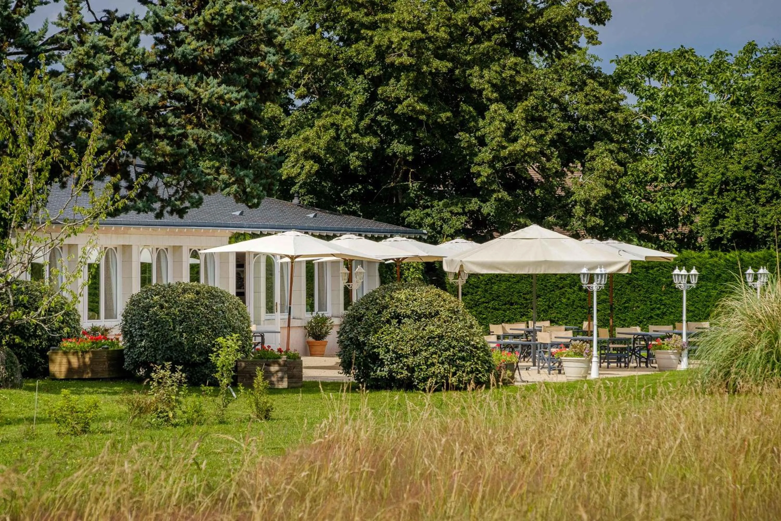 Patio in Logis Le Fleuray