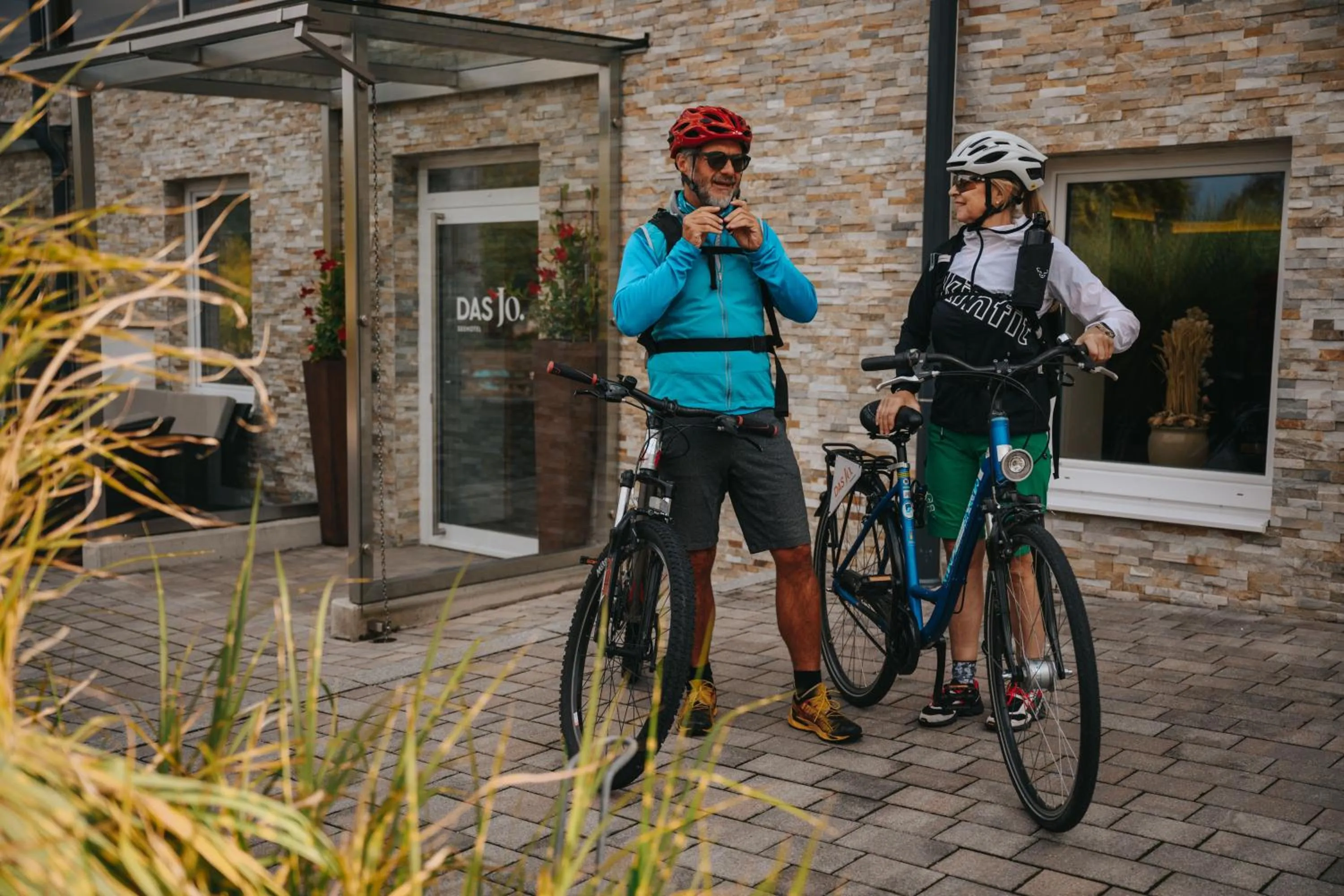 Cycling in Seehotel Das JO