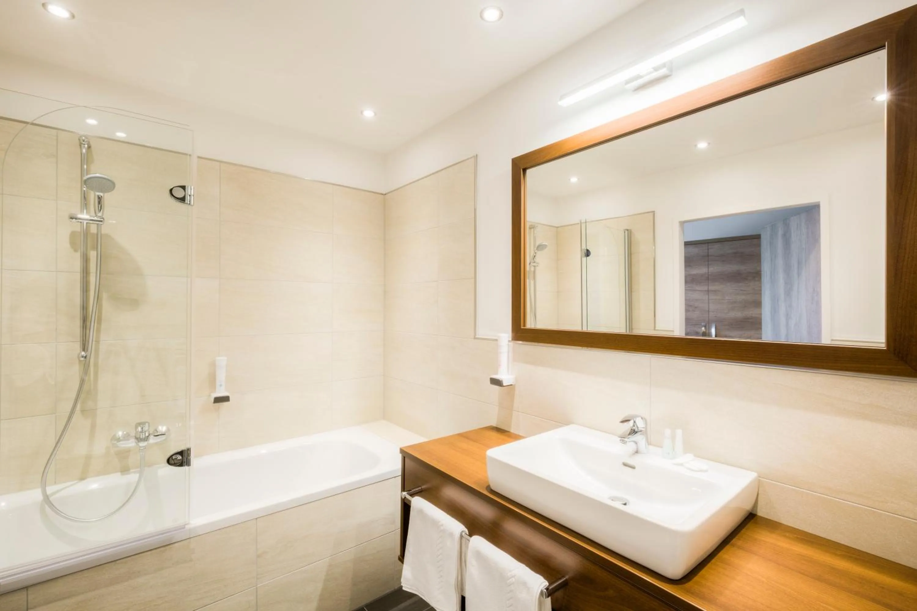 Bathroom in Seehotel Das JO