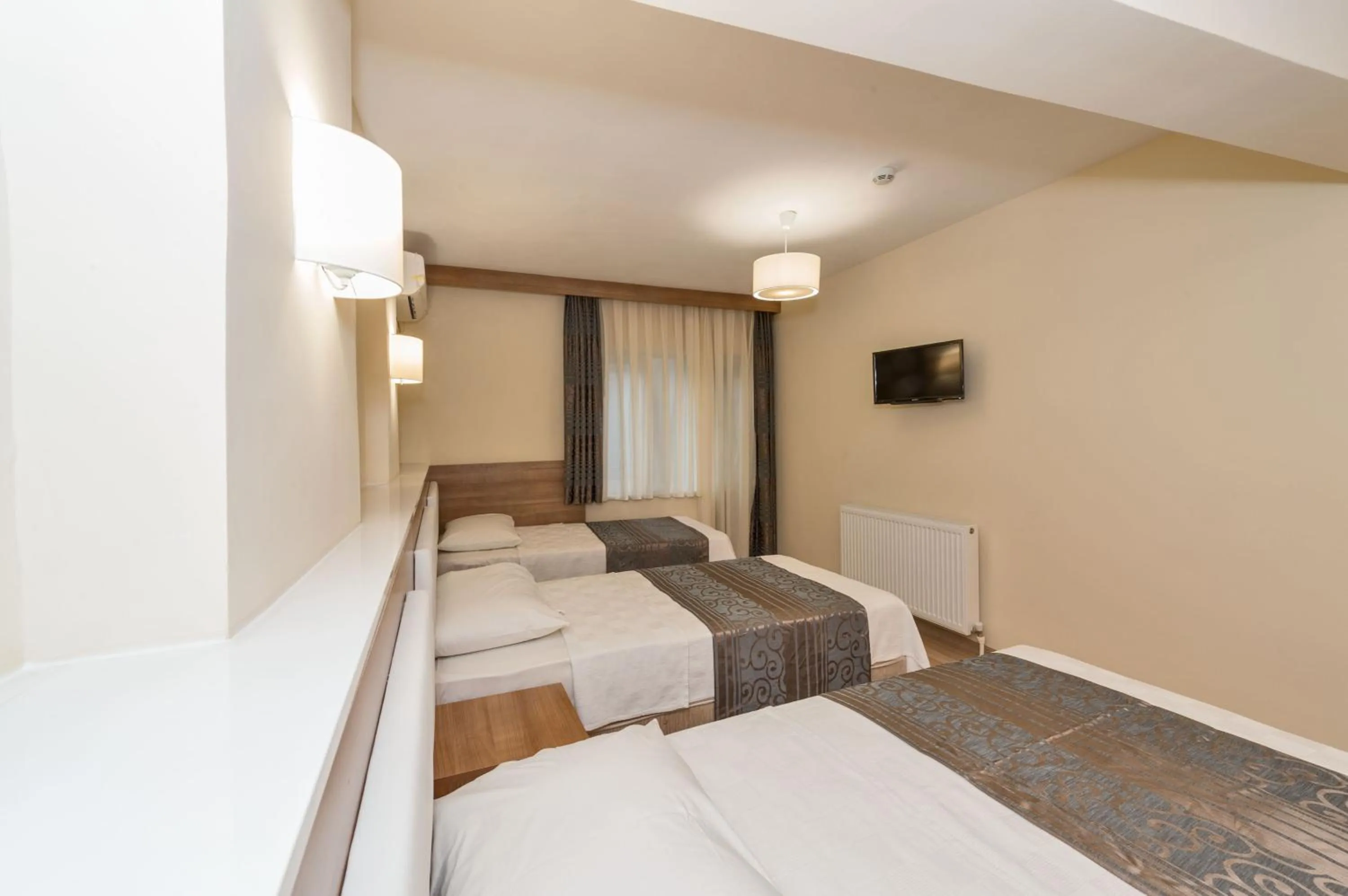 Bedroom, Bed in Polanin Hotel