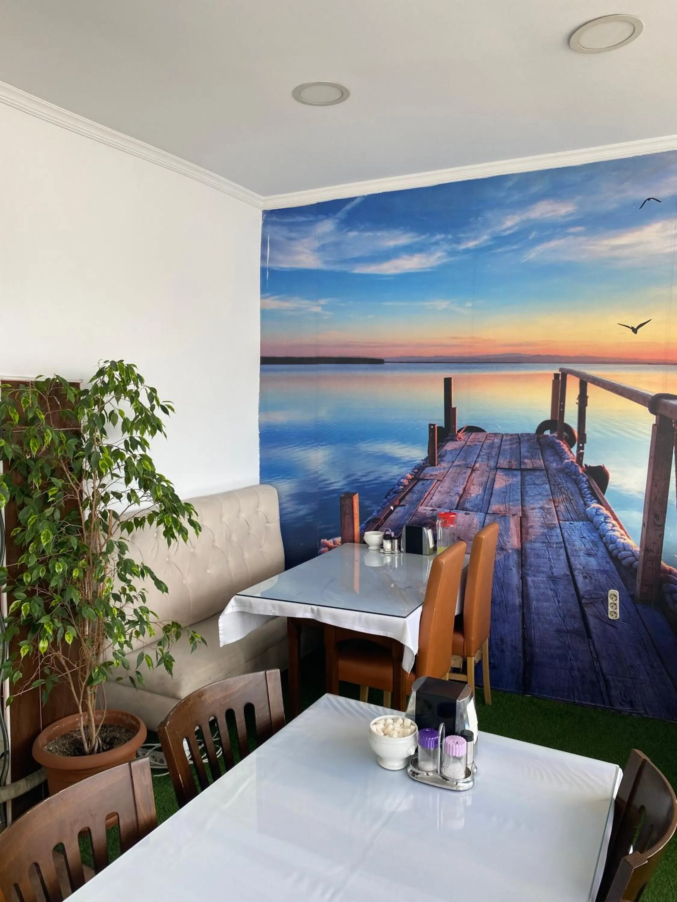 Dining area in Polanin Hotel