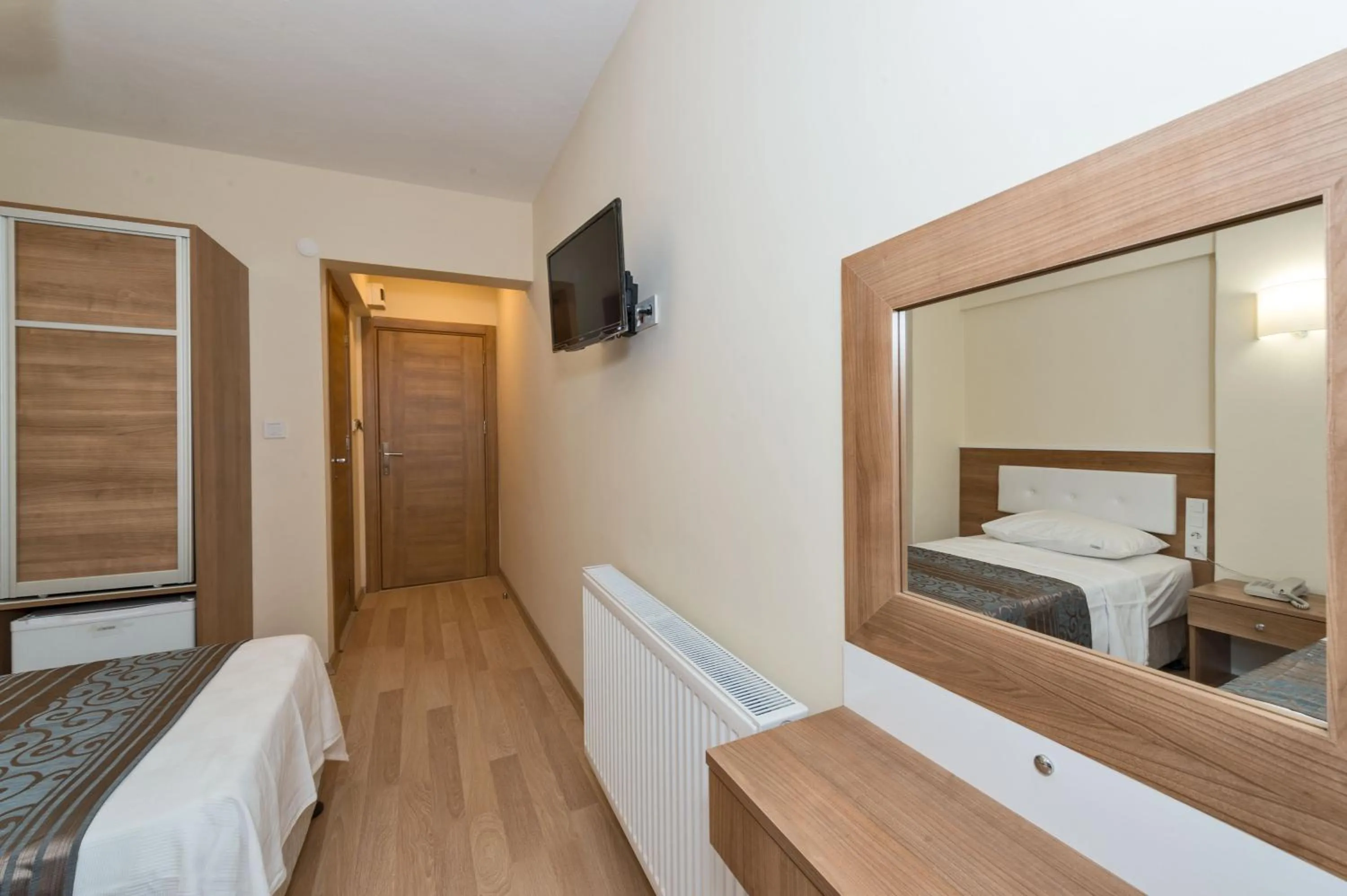 Bedroom, Bed in Polanin Hotel