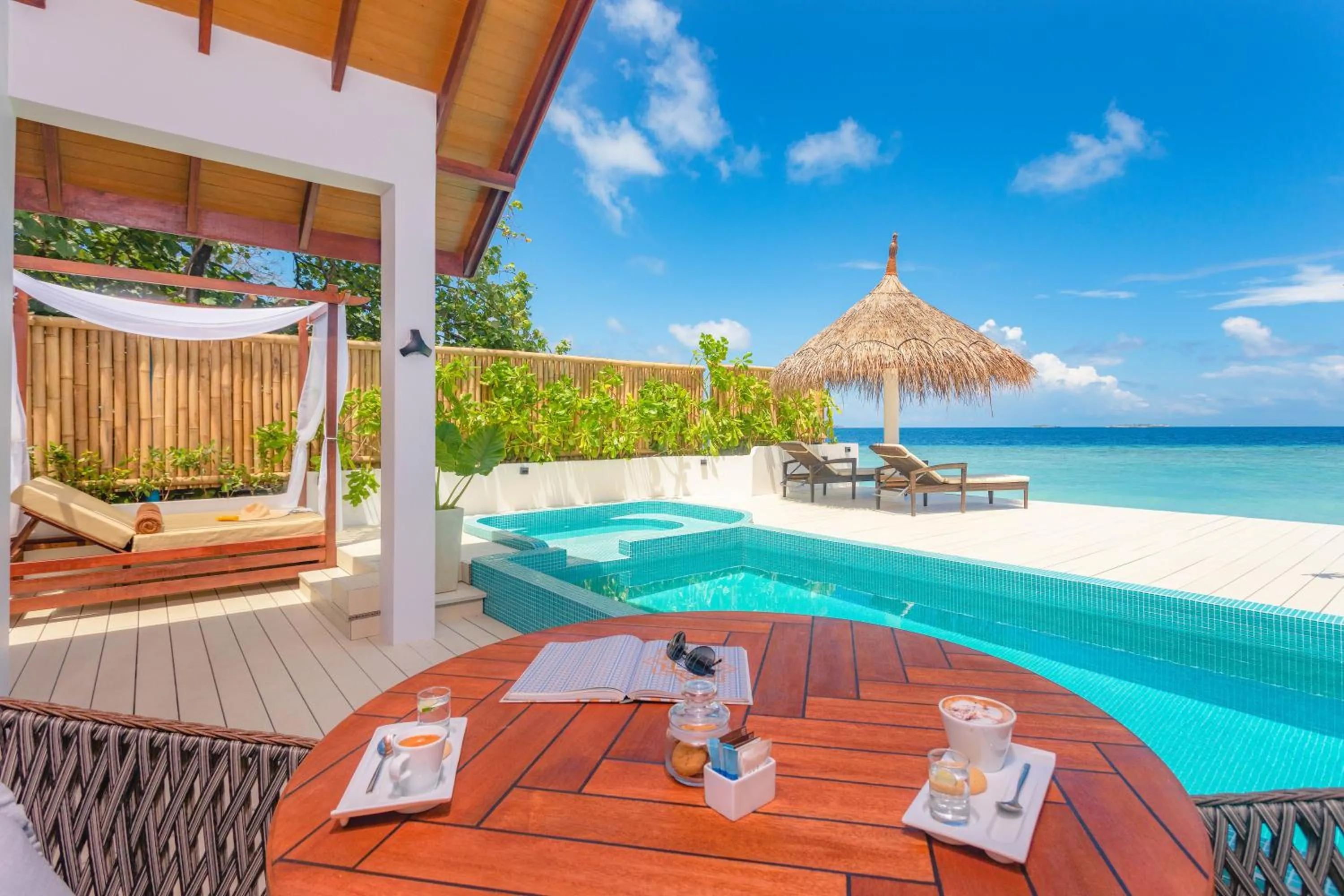 Sea view in Malahini Kuda Bandos Resort