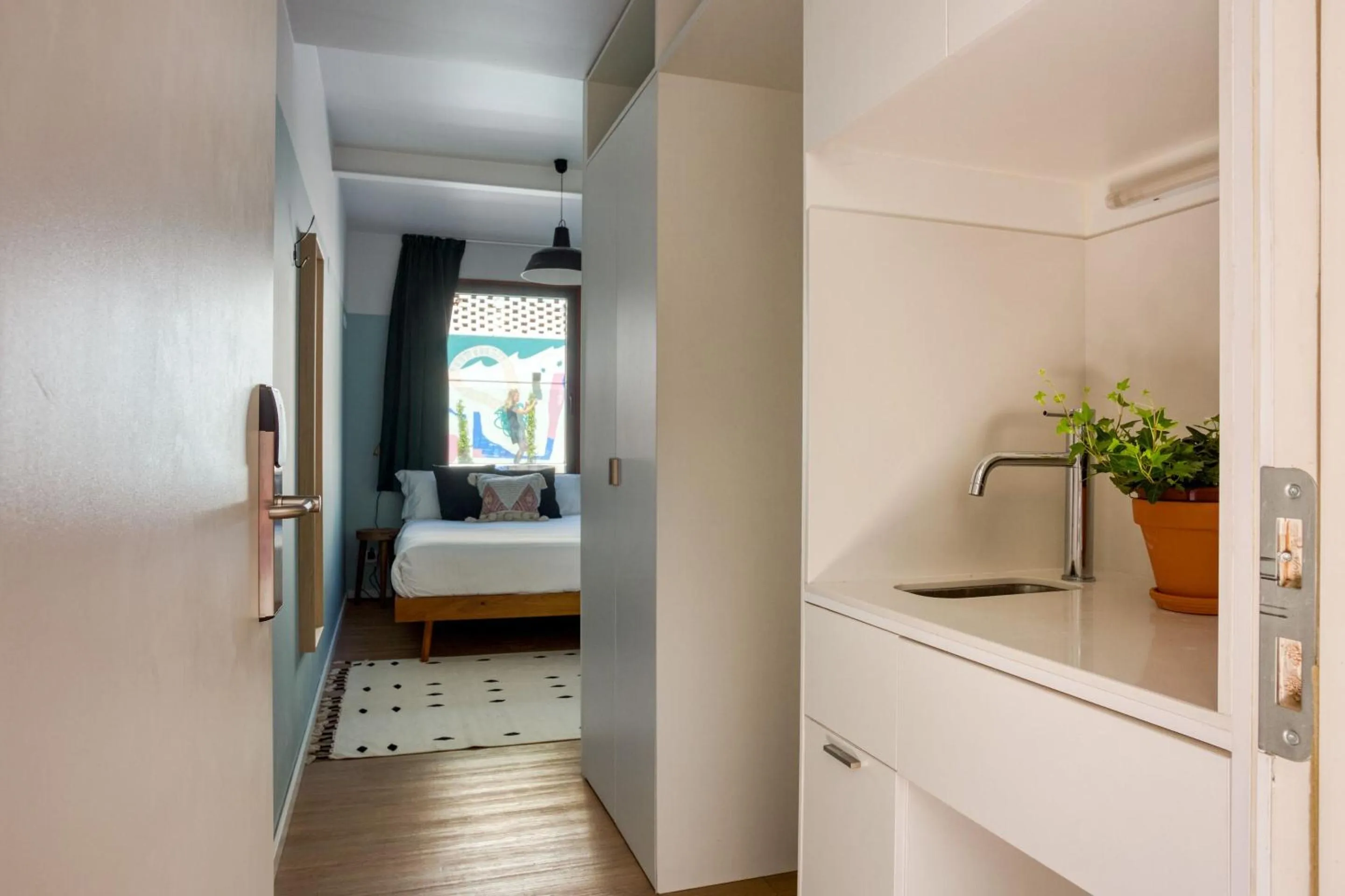 Bed in Secret Patio Lisbon