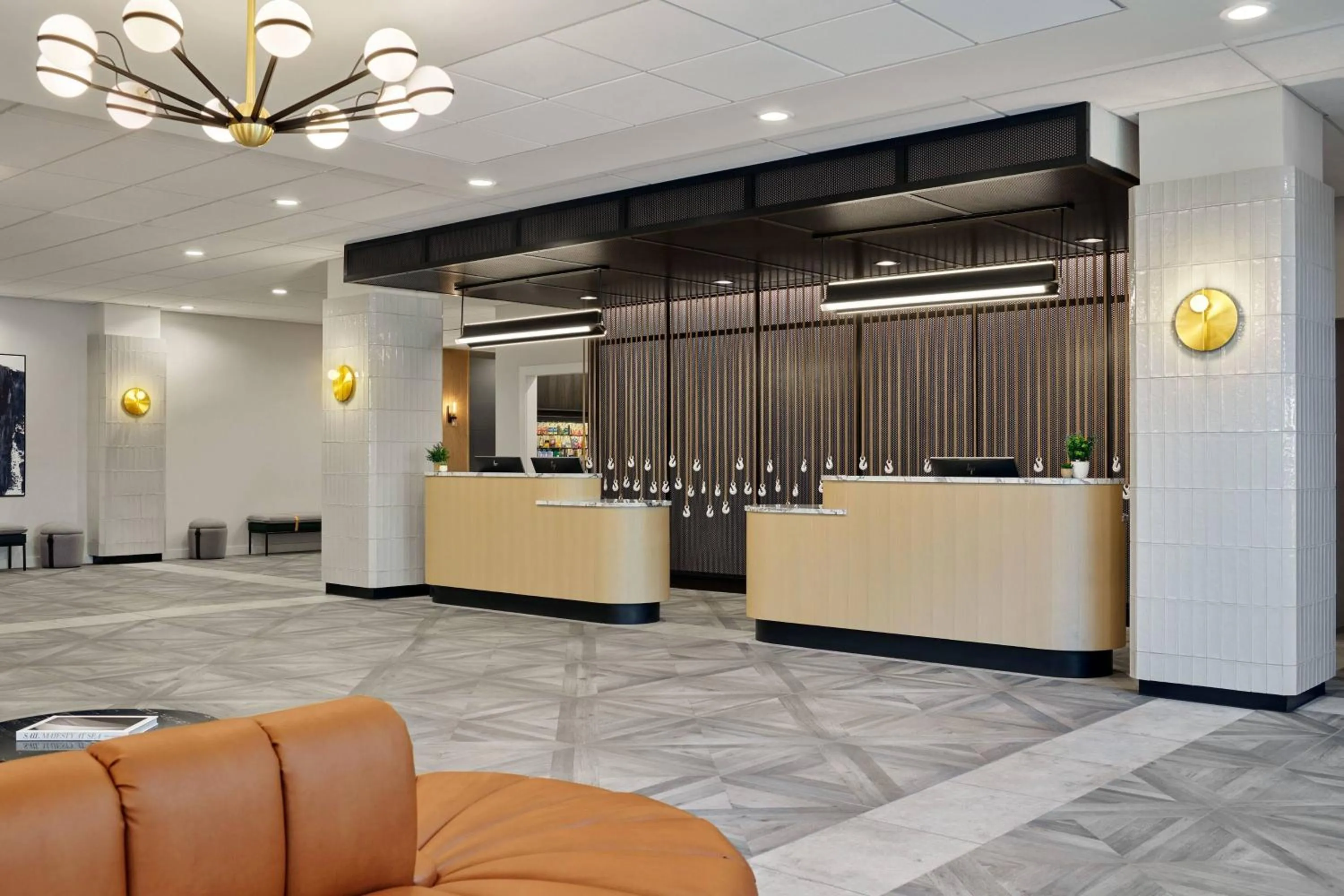 Lobby or reception in Delta Hotels by Marriott Muskegon Convention Center