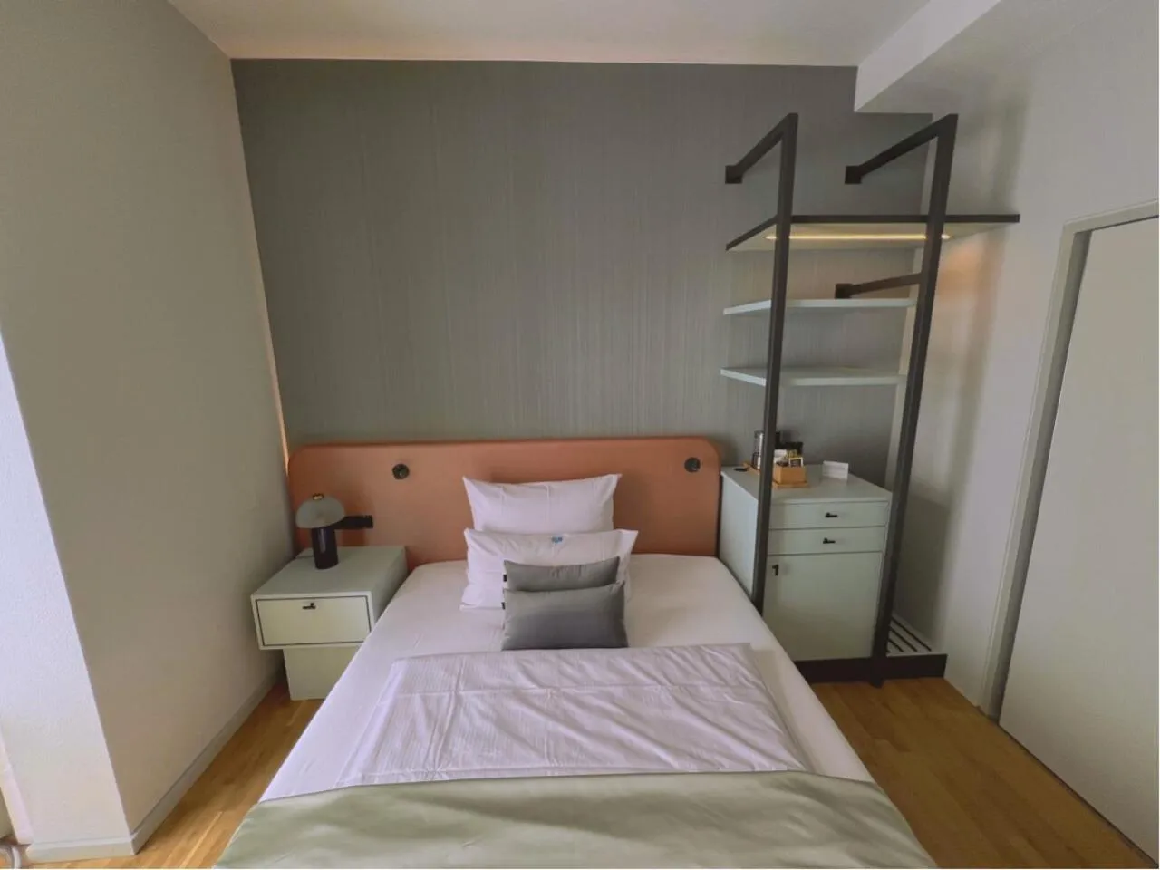 Bed in Lint Hotel Köln