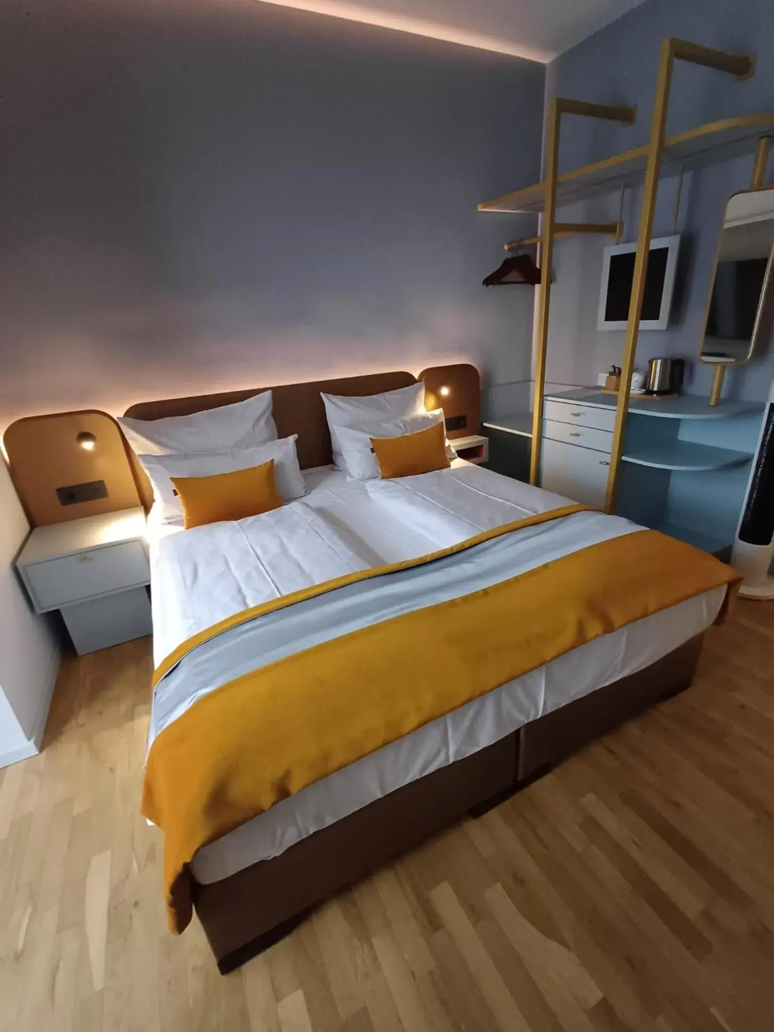 Double Room in Lint Hotel Köln Double Room in Lint Hotel Köln