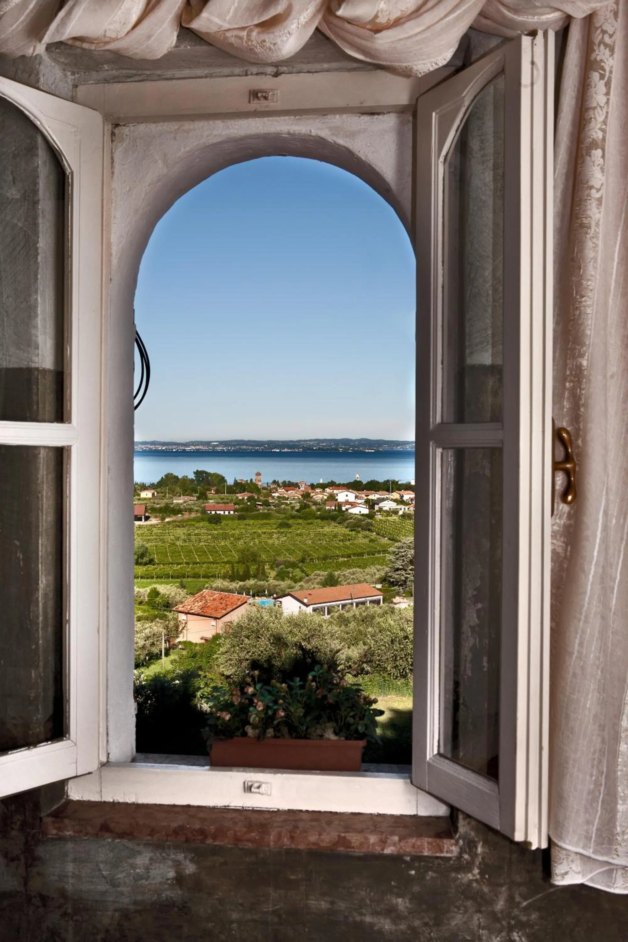 Decorative detail in Hotel Castello S. Antonio
