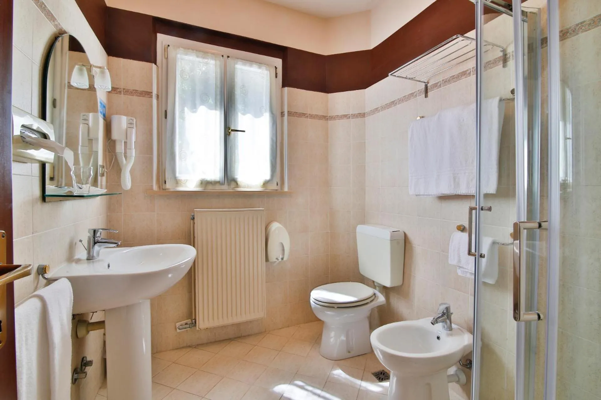 Toilet in Hotel Castello S. Antonio