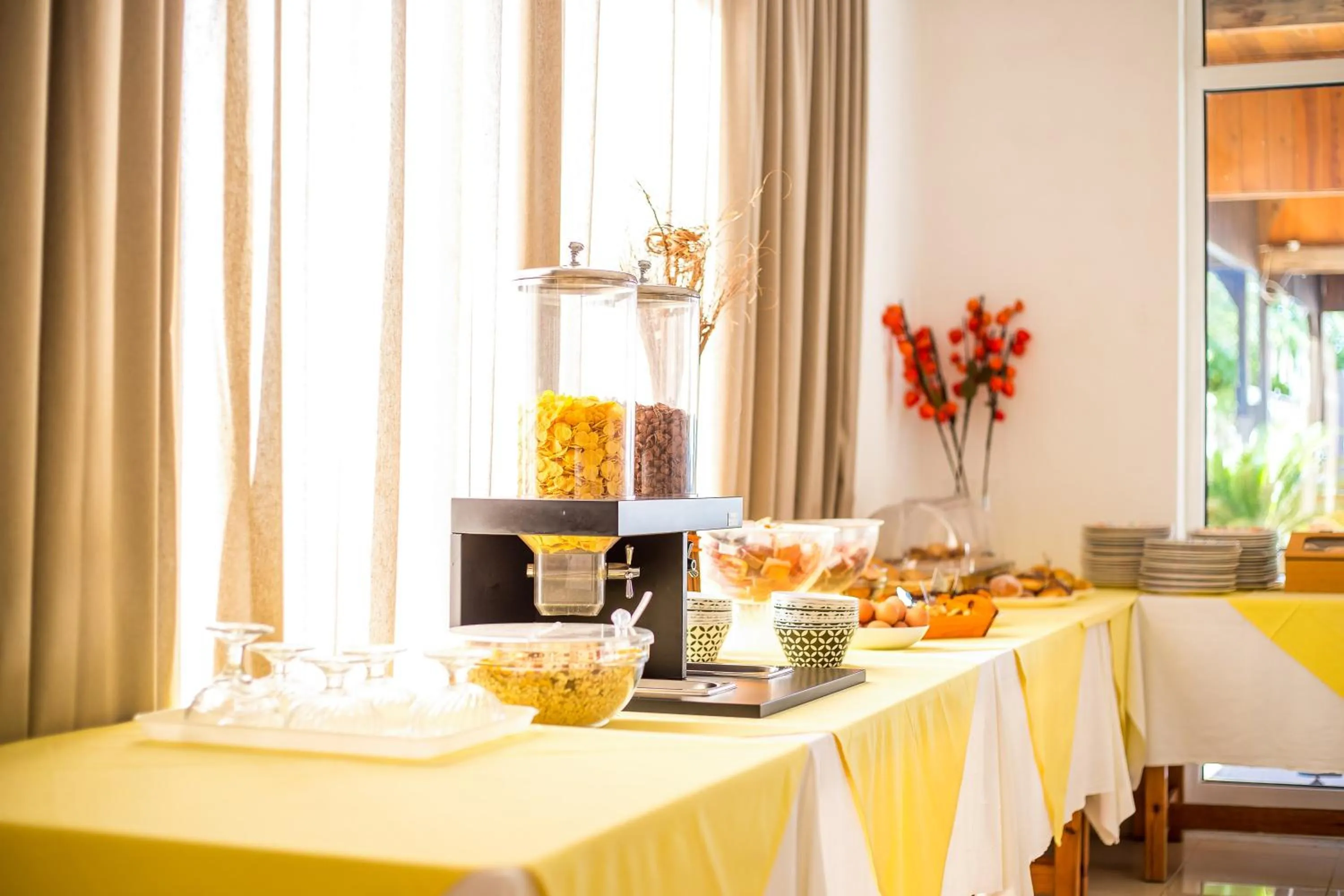 American breakfast in Mon Repos Hotel