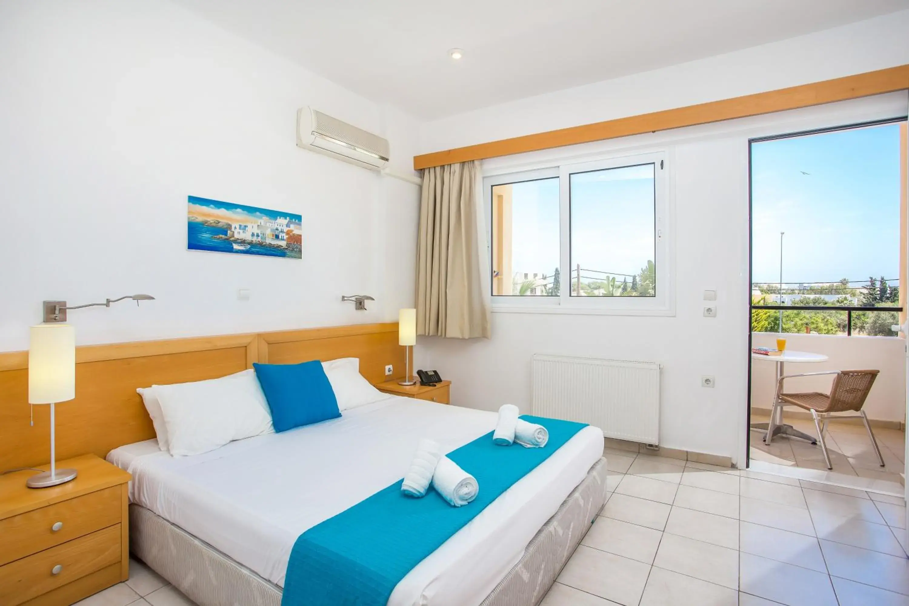 Double or Twin Room in Mon Repos Hotel Double or Twin Room in Mon Repos Hotel