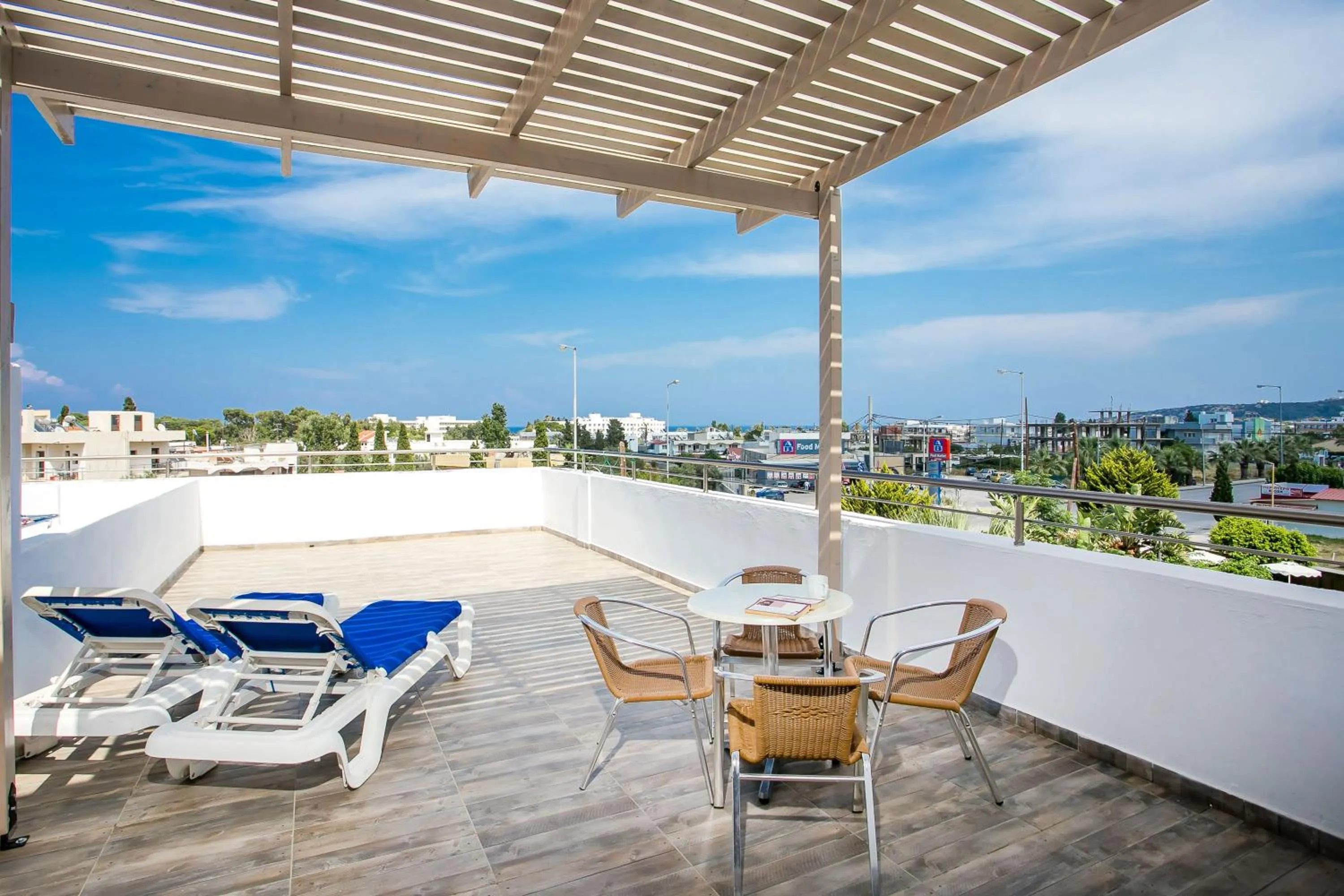 Balcony/Terrace in Mon Repos Hotel