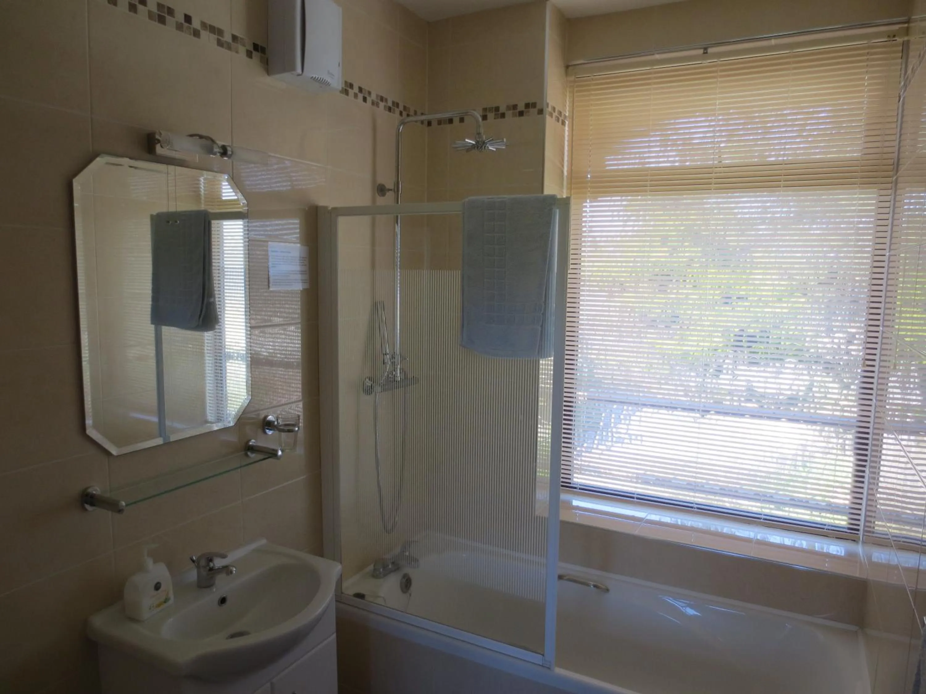 Shower in The Stone House B&B