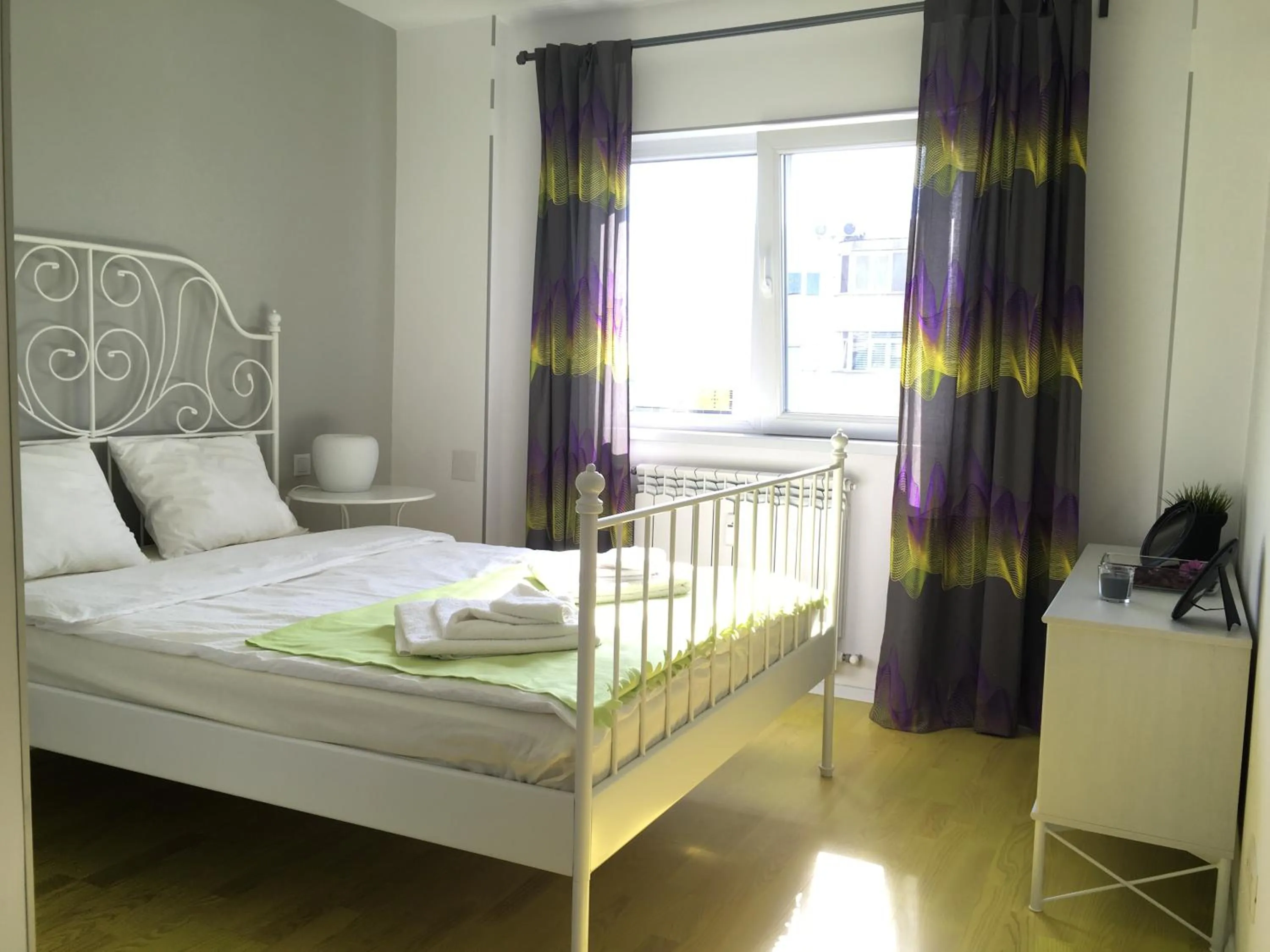 Property building, Bed in New Central Roof top view