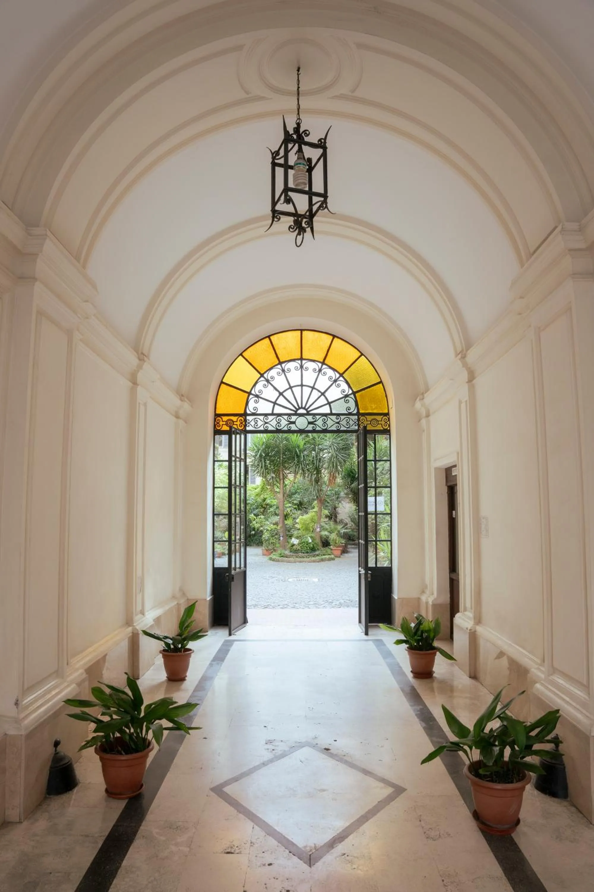 Property building in La Casa Di Amy