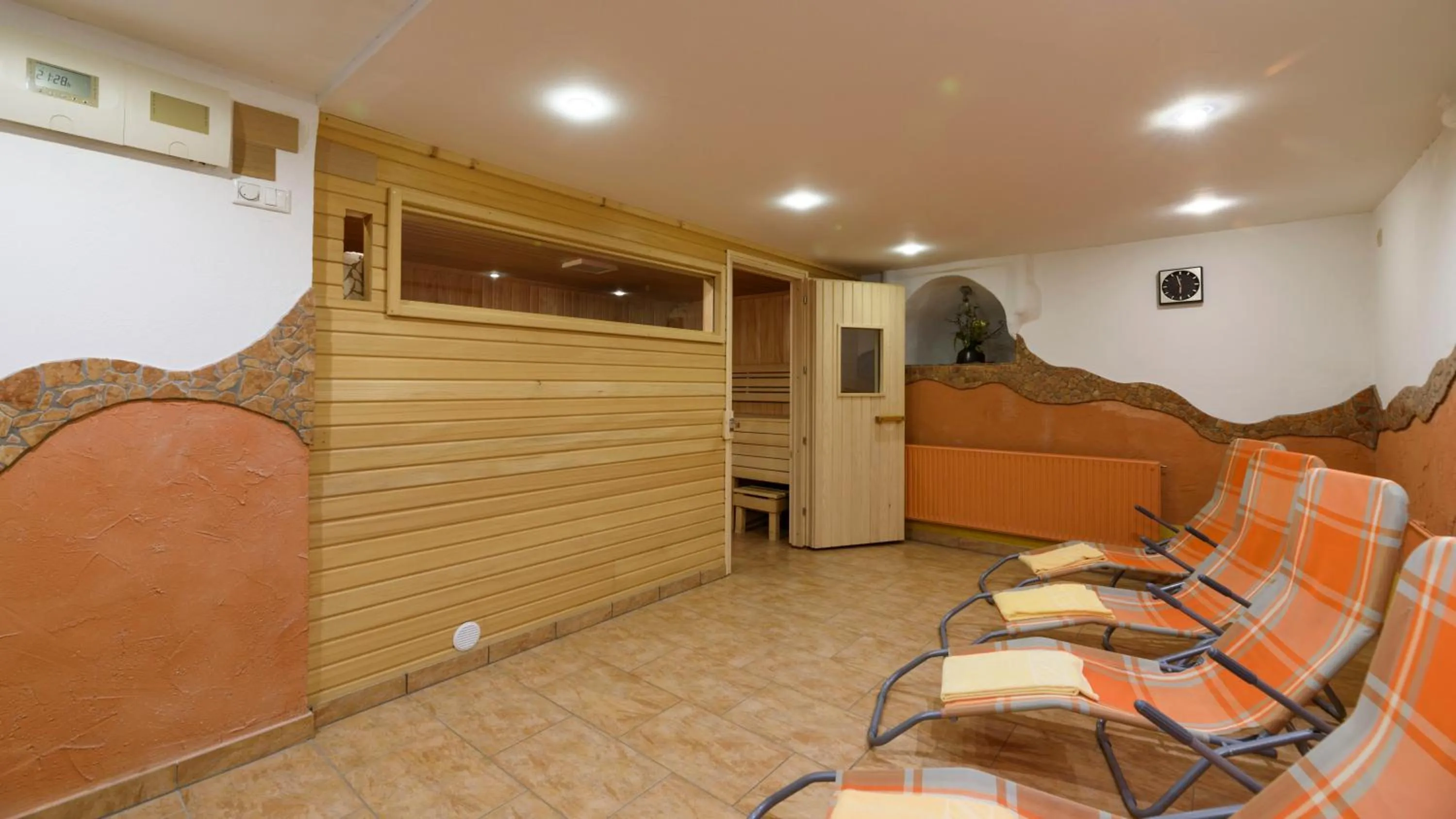 Sauna in Hotel Landhaus Ausswinkl