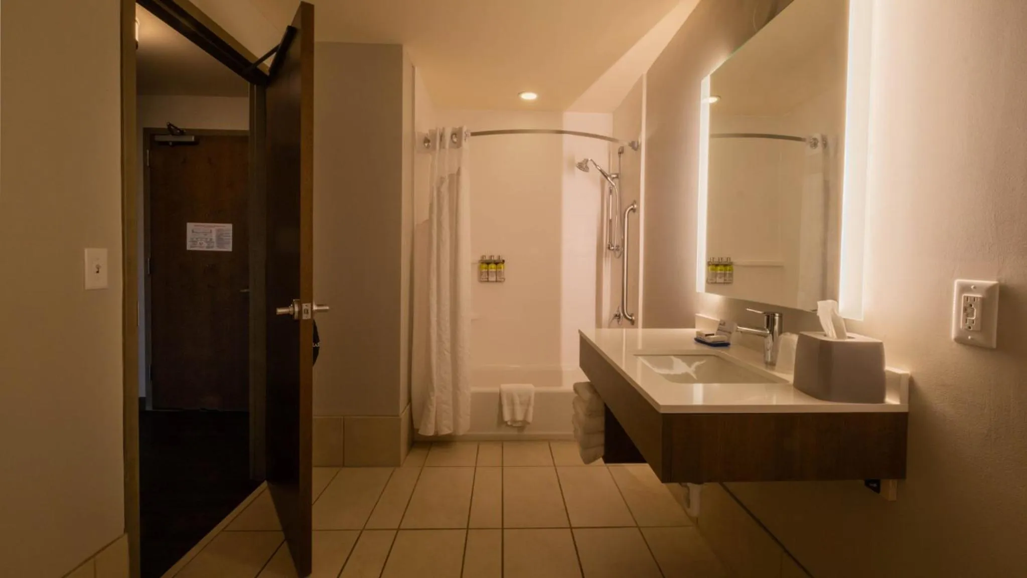 Bathroom in Holiday Inn Express Hotel & Suites Mankato East by IHG