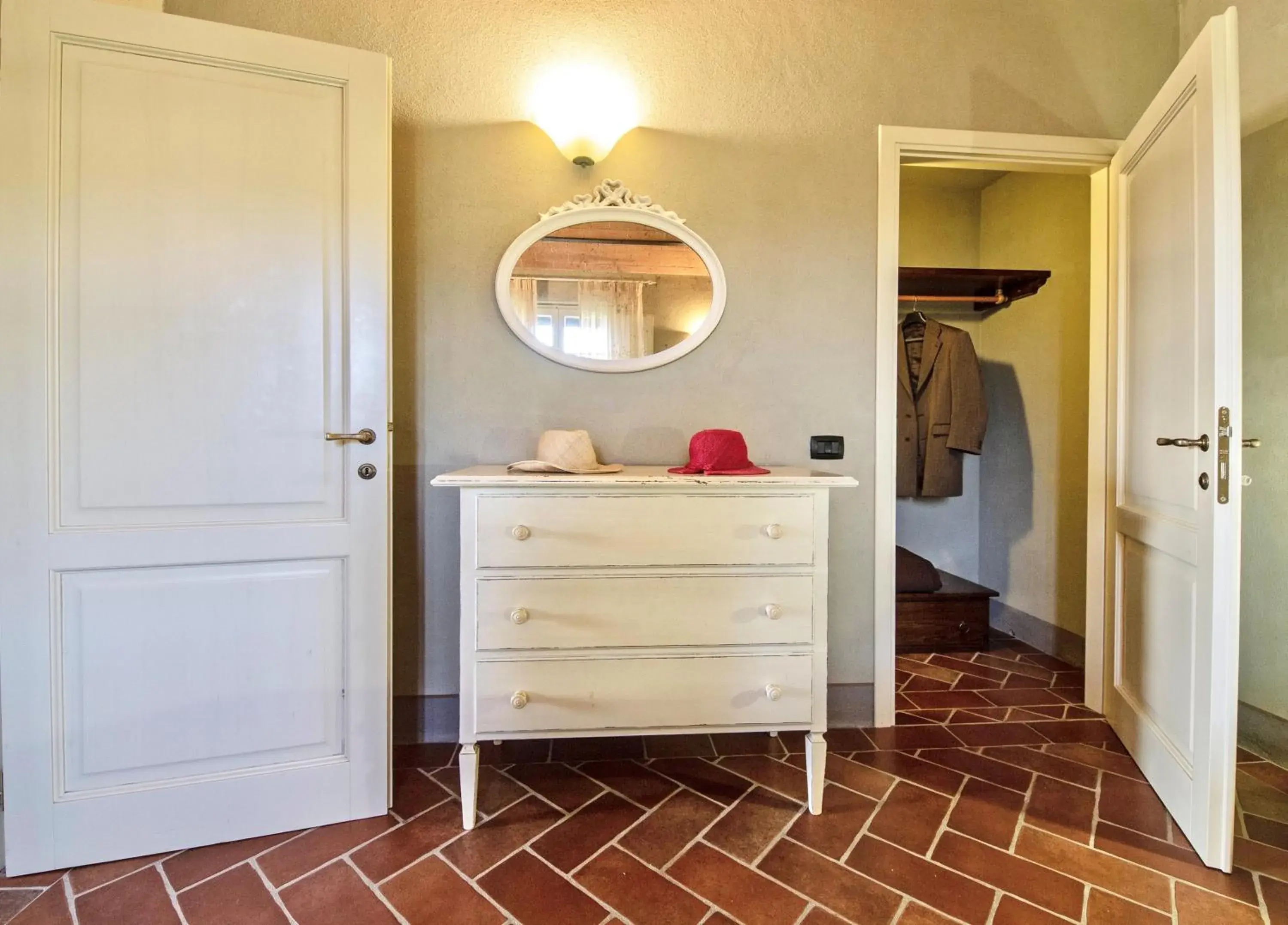 Two-Bedroom Apartment in Relais I Piastroni Two-Bedroom Apartment in Relais I Piastroni