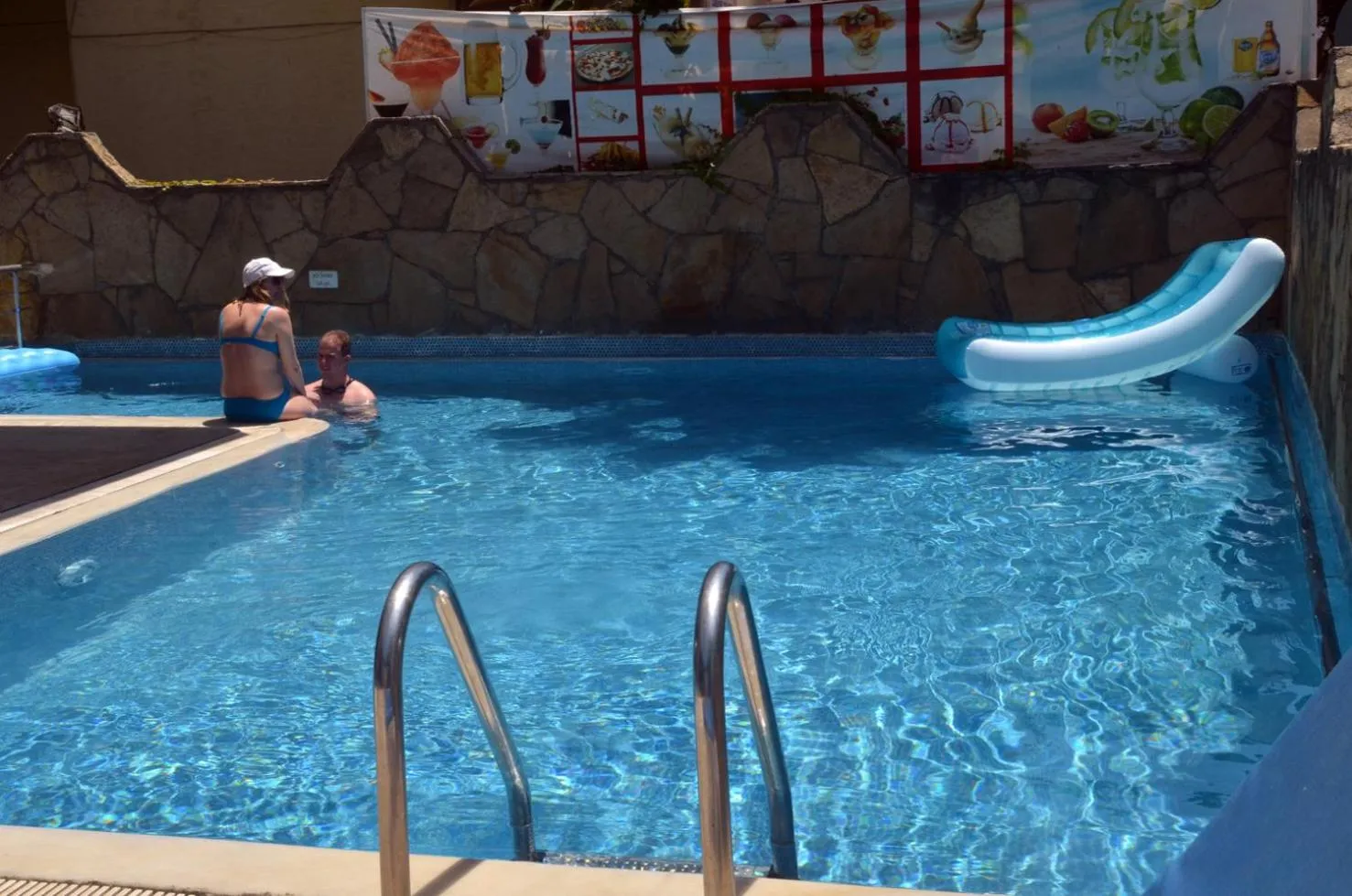 Swimming pool in Angora Apart Hotel