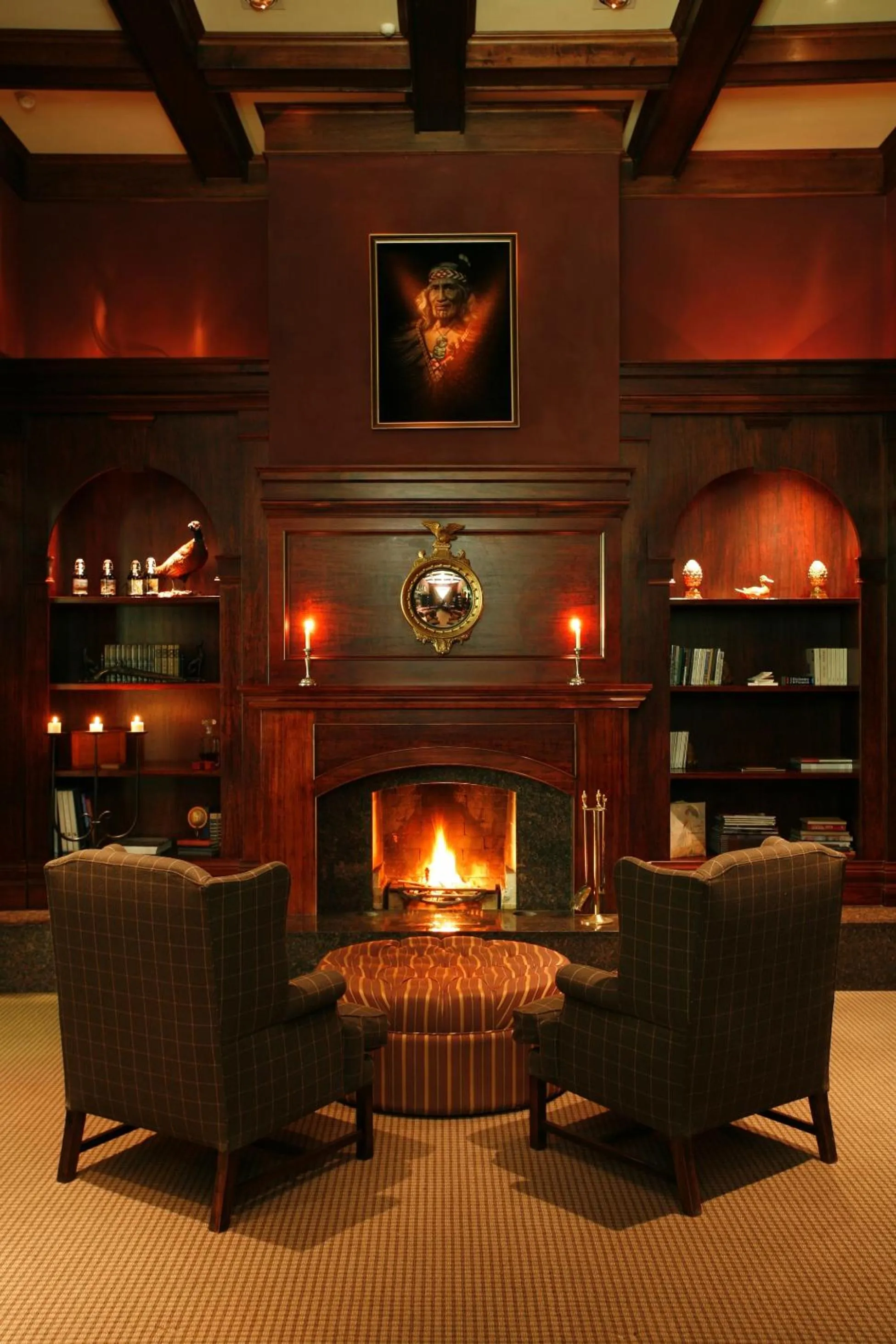 Library in Treetops Lodge & Estate