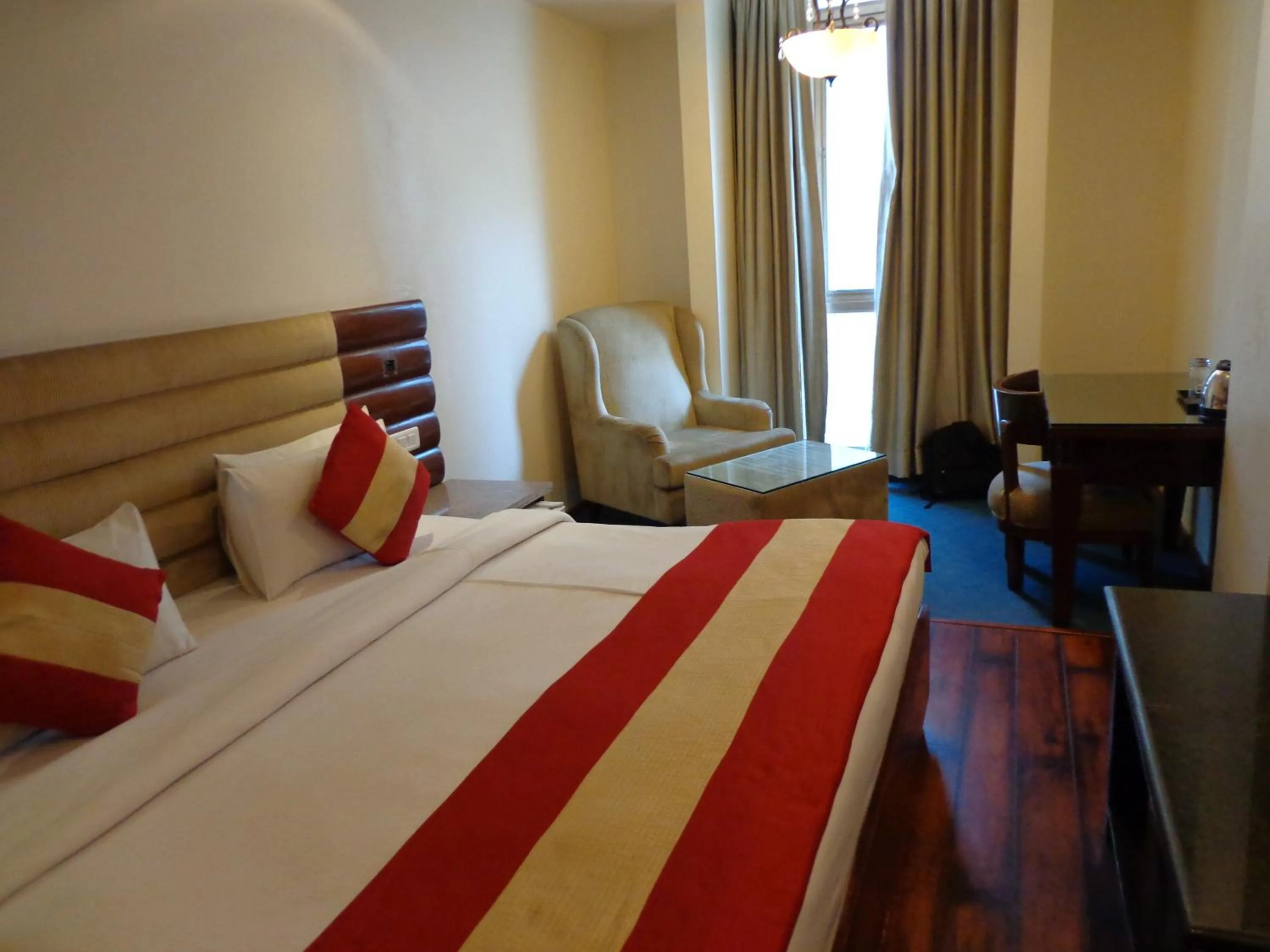 Photo of the whole room, Bed in Hotel Aura Near Connaught Place