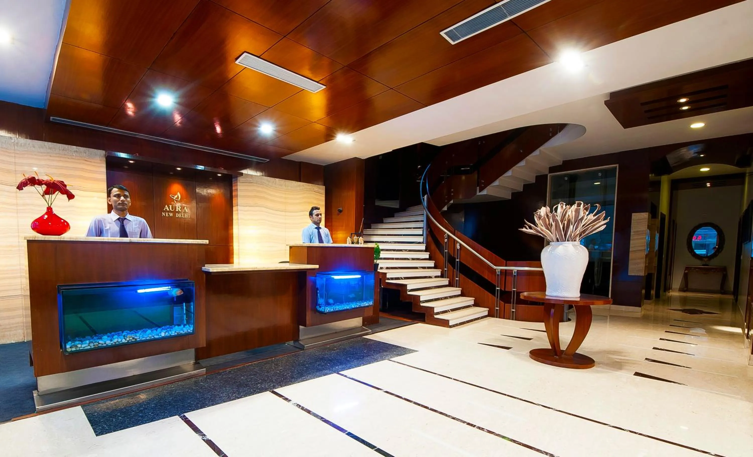 Lobby or reception in Hotel Aura Near Connaught Place