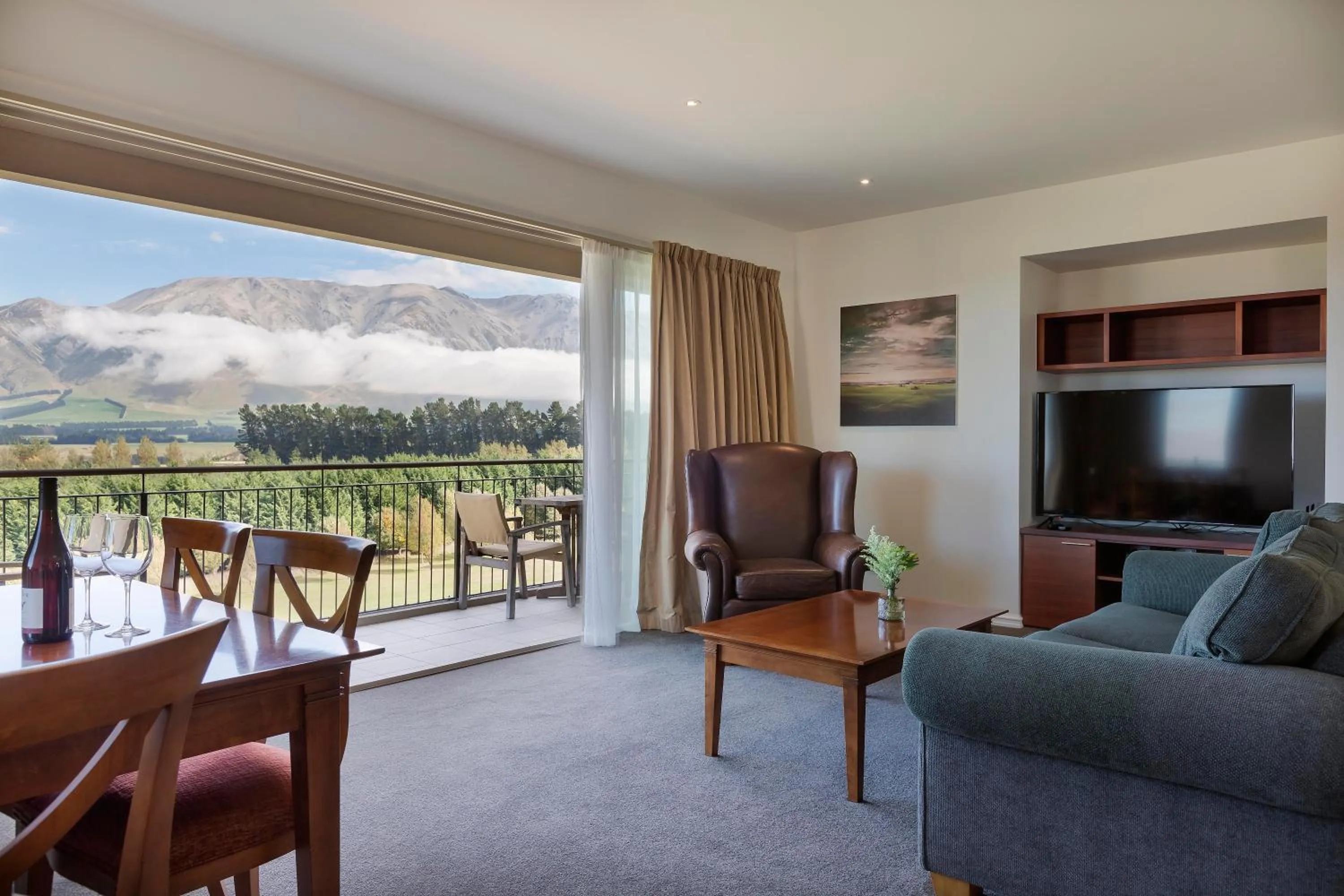 Living room in Fable Terrace Downs Resort by MGallery