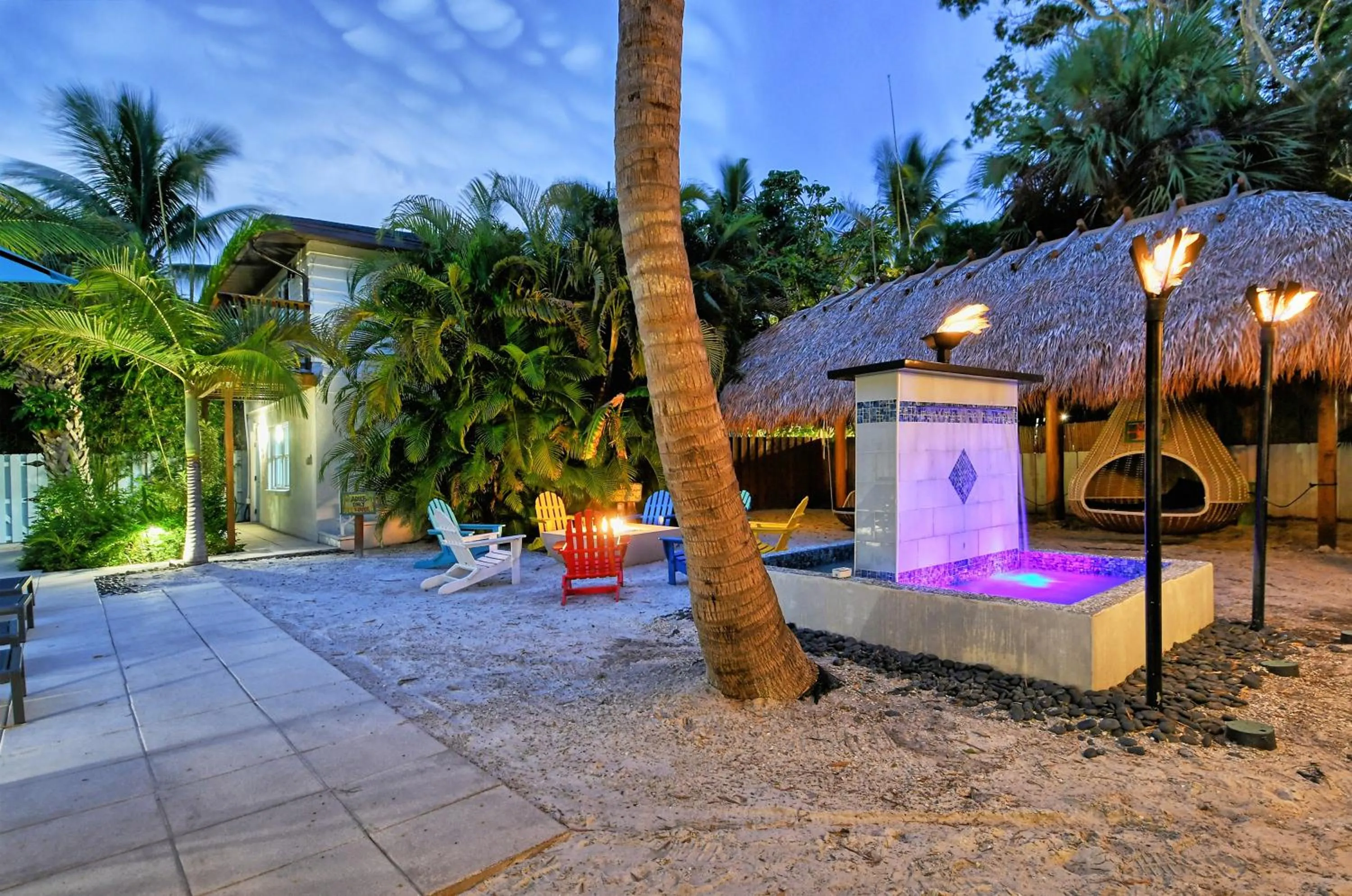 Garden view in Siesta Key Palms Resort