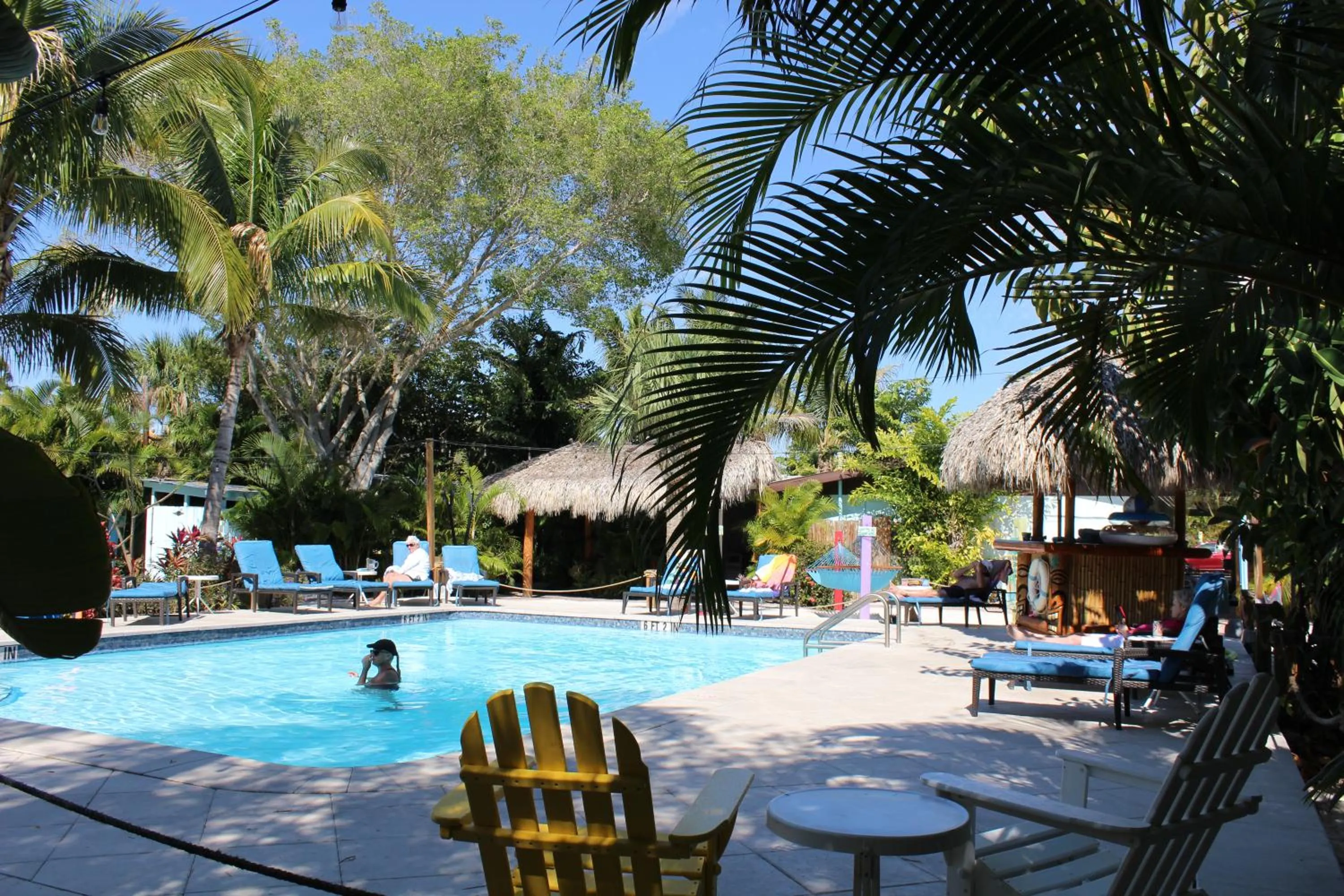Swimming pool in Siesta Key Palms Resort