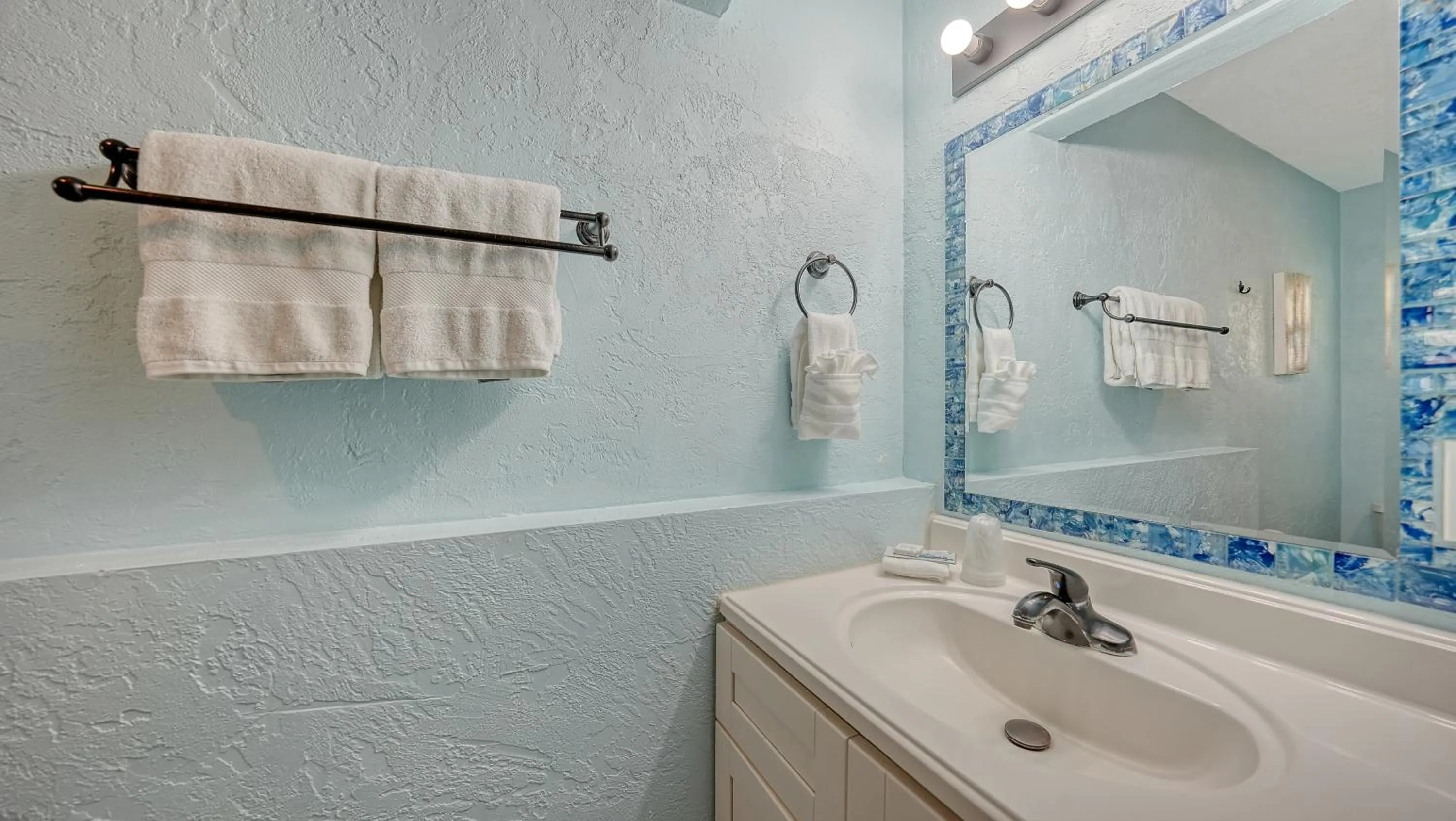 Siesta Key Palms Resort