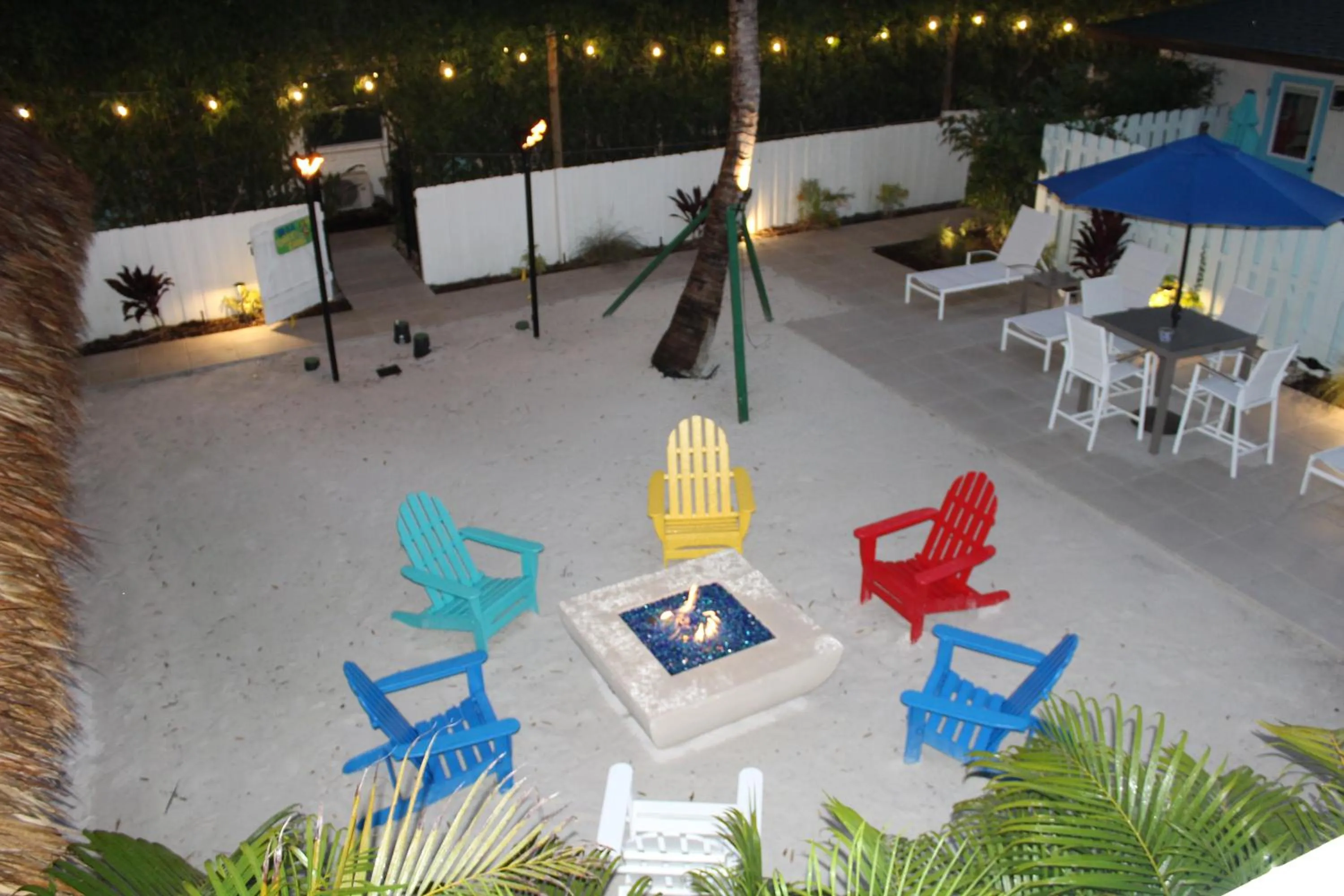 Garden in Siesta Key Palms Resort