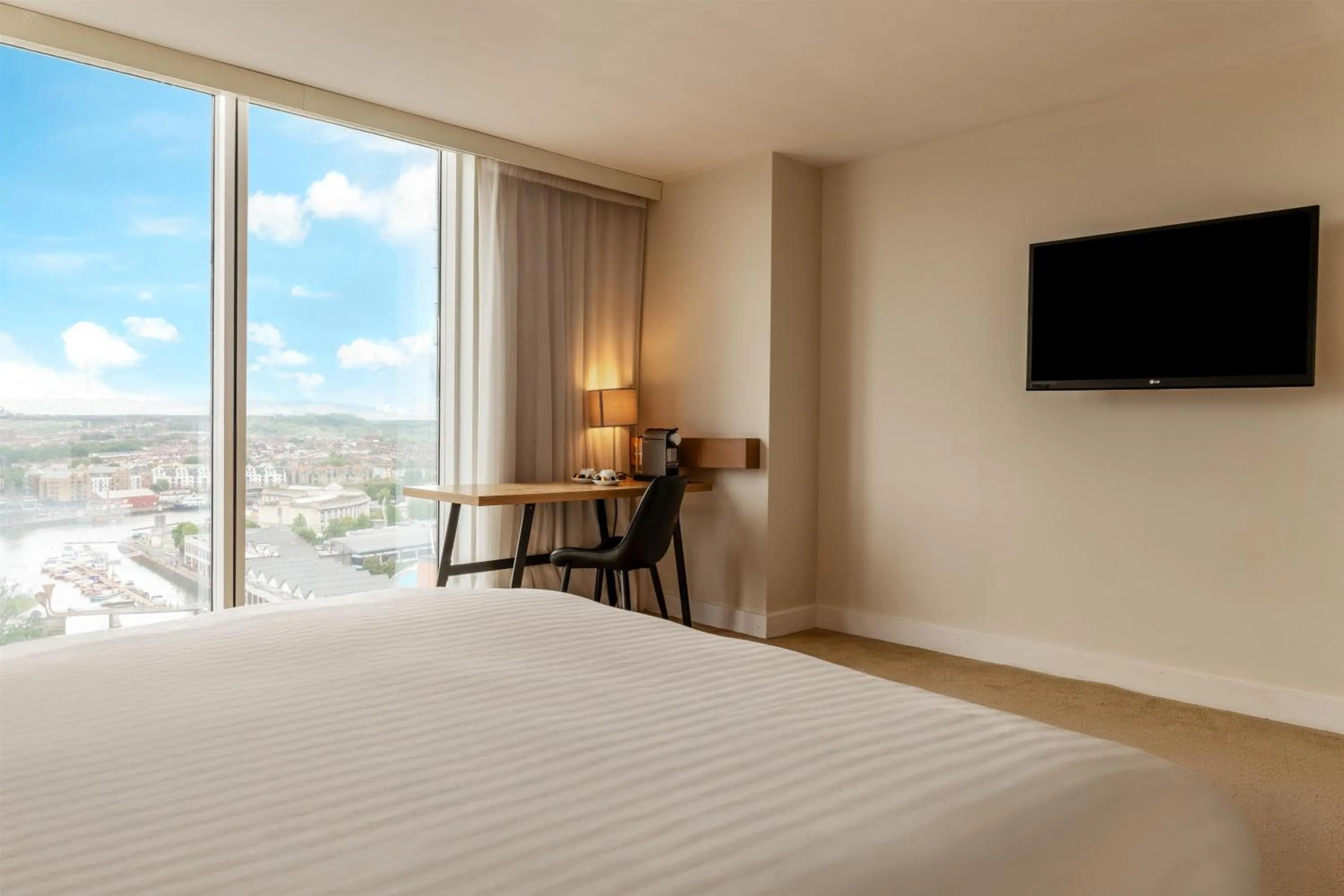 Bedroom in Radisson Blu Hotel, Bristol