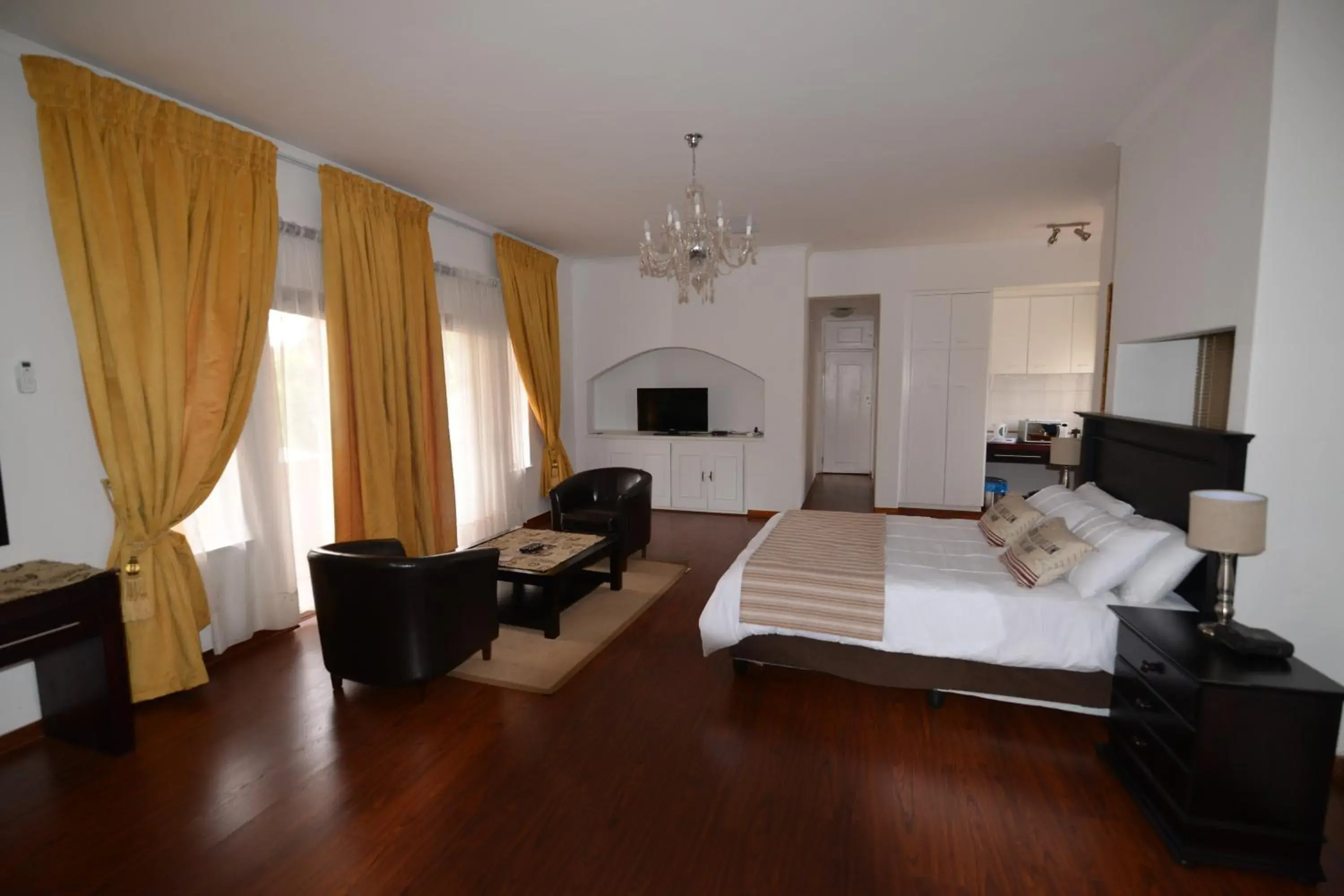 Twin Suite_Hellens - single occupancy in Attaché Guest Lodge & Health Spa Twin Suite_Hellens - single occupancy in Attaché Guest Lodge & Health Spa